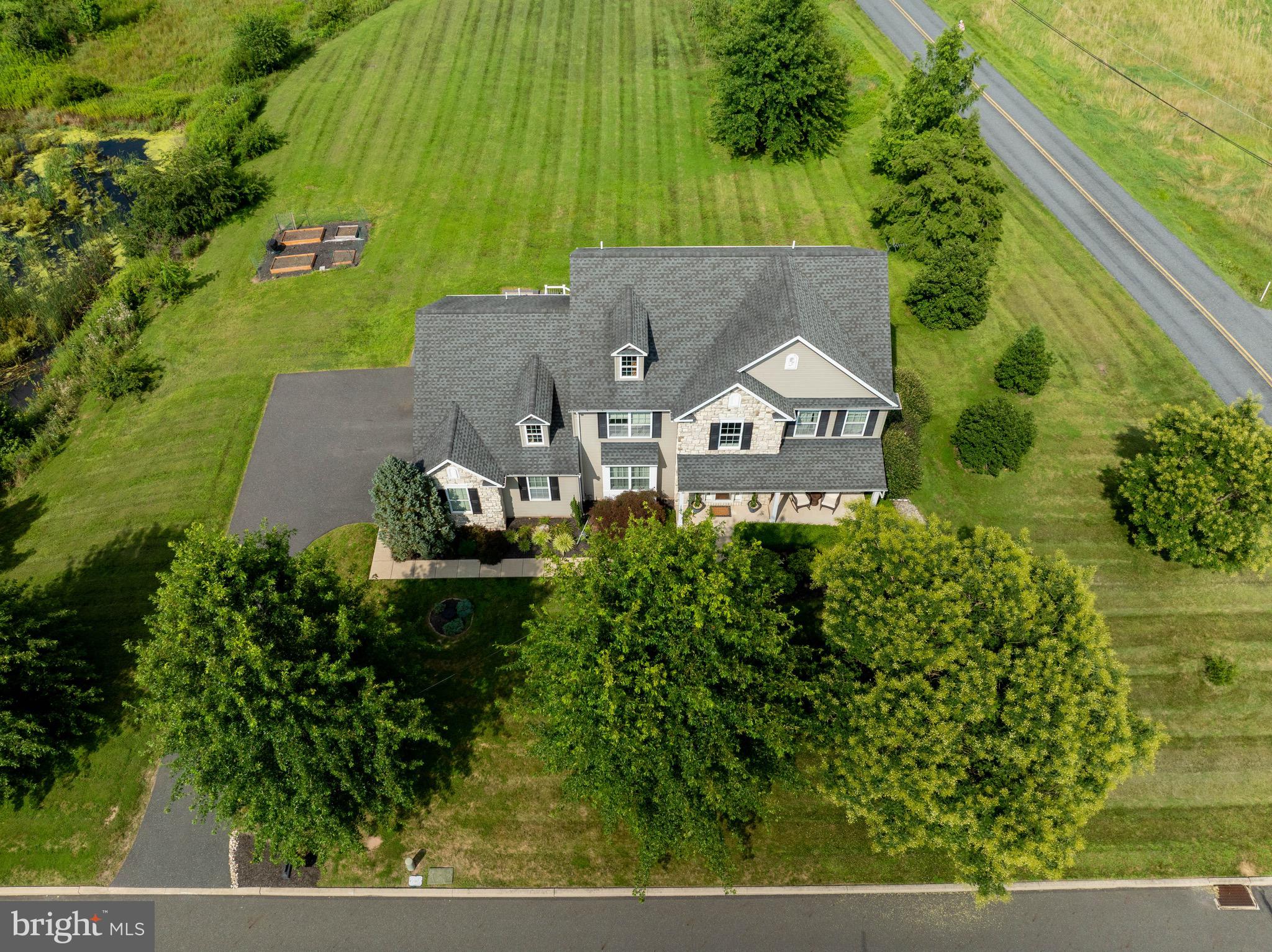 1801 CANDLEWYCK LANE