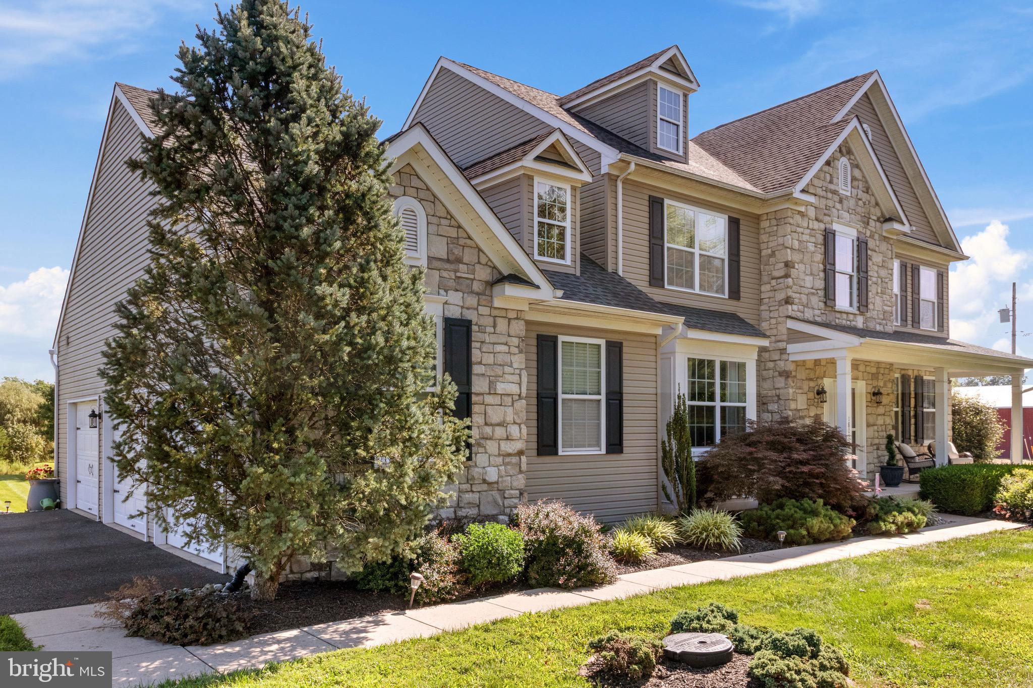 1801 CANDLEWYCK LANE
