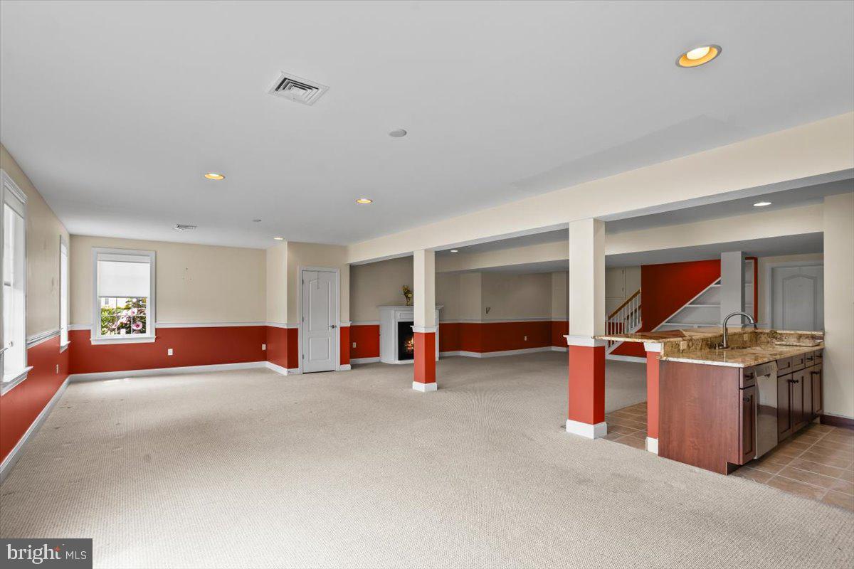 CARMELLA - Residential