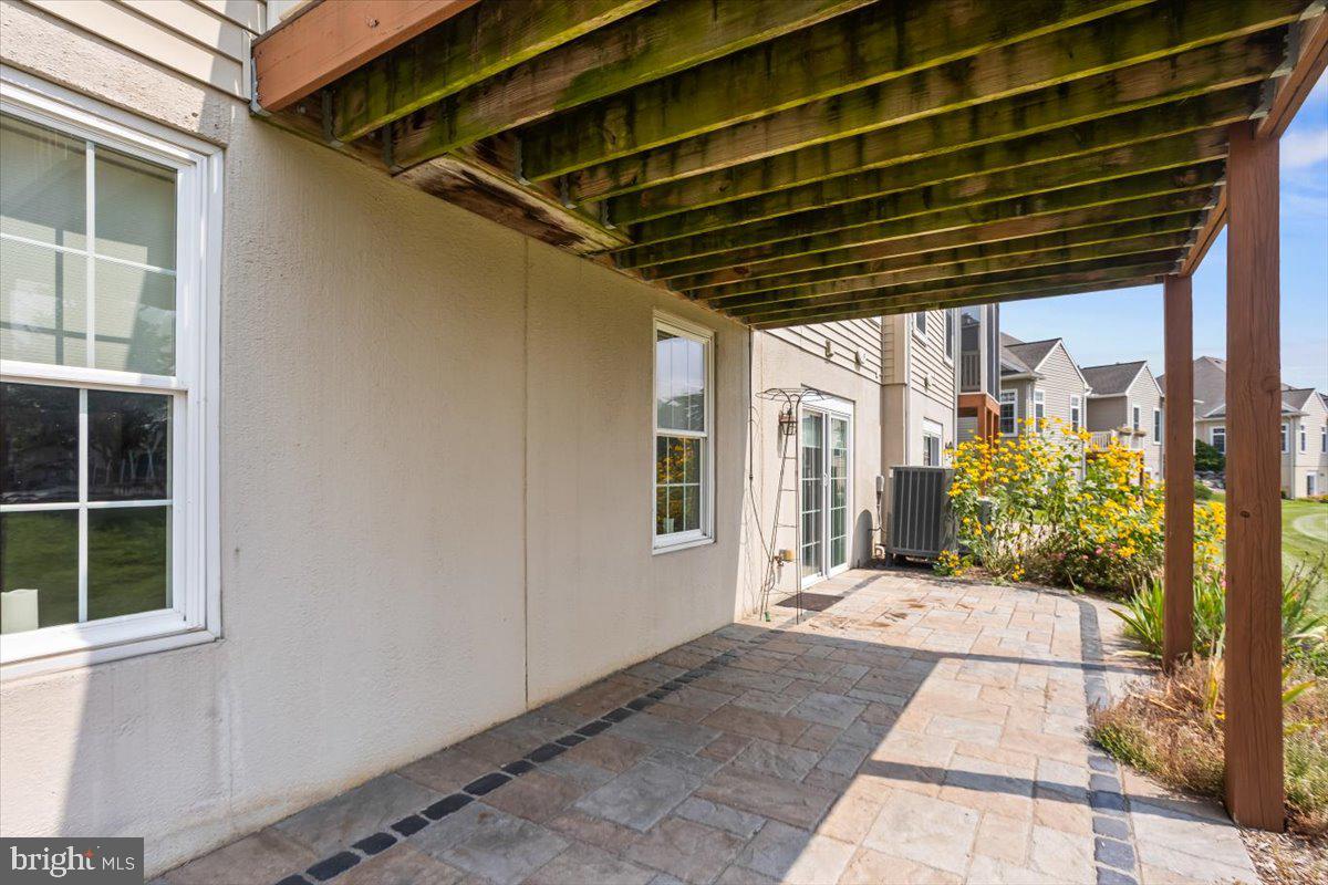 CARMELLA - Residential