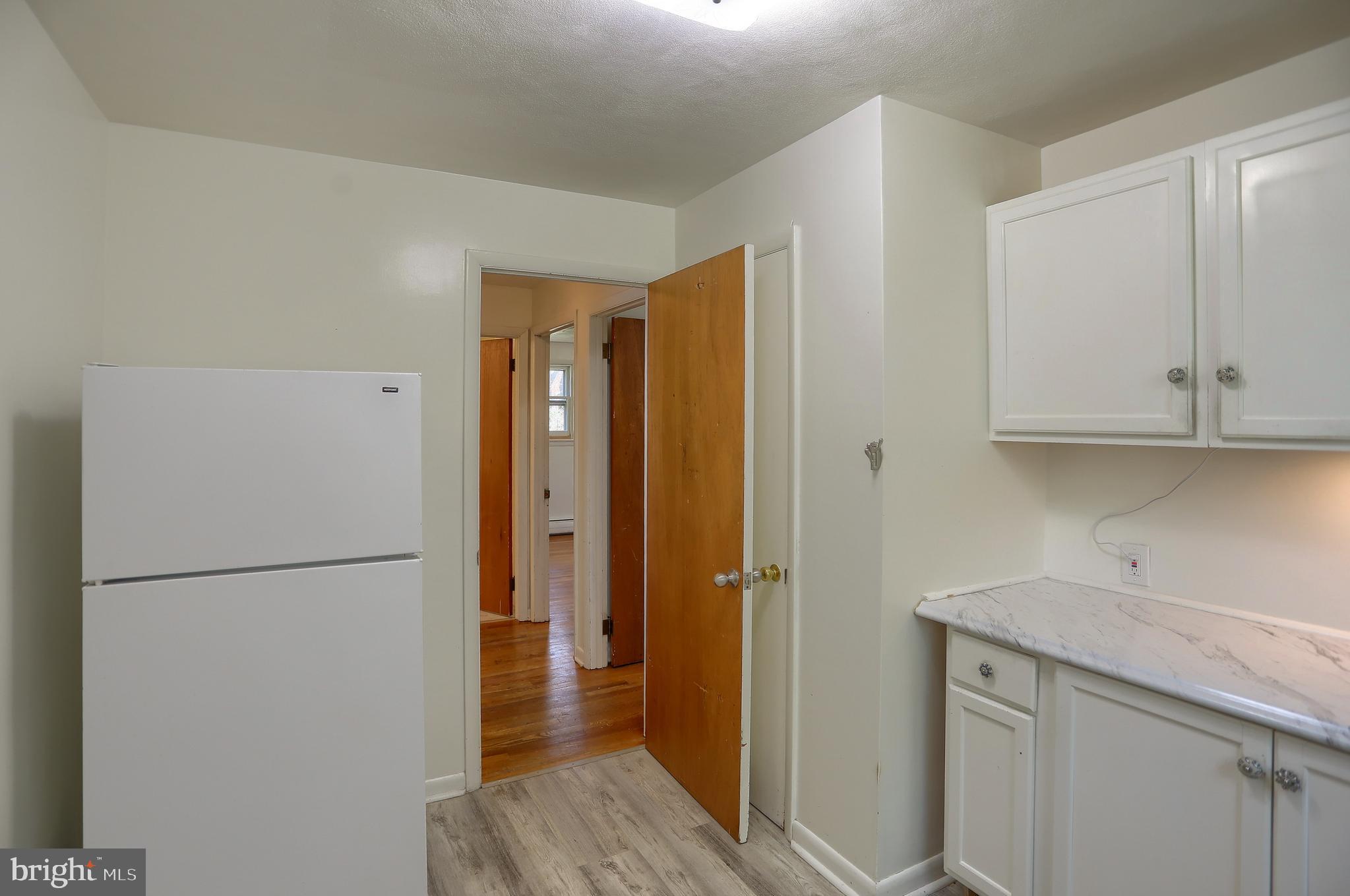 DELBROOK MANOR - Residential