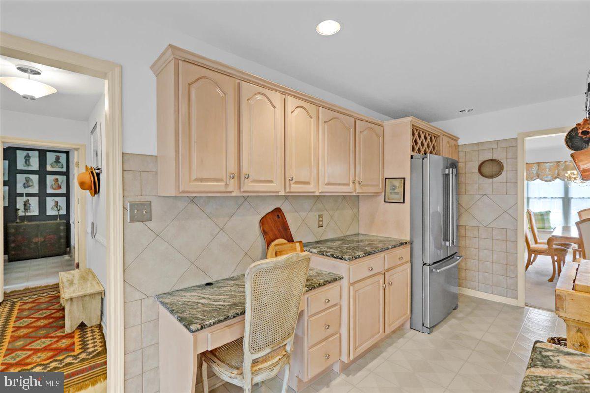 QUAIL HOLLOW - Residential