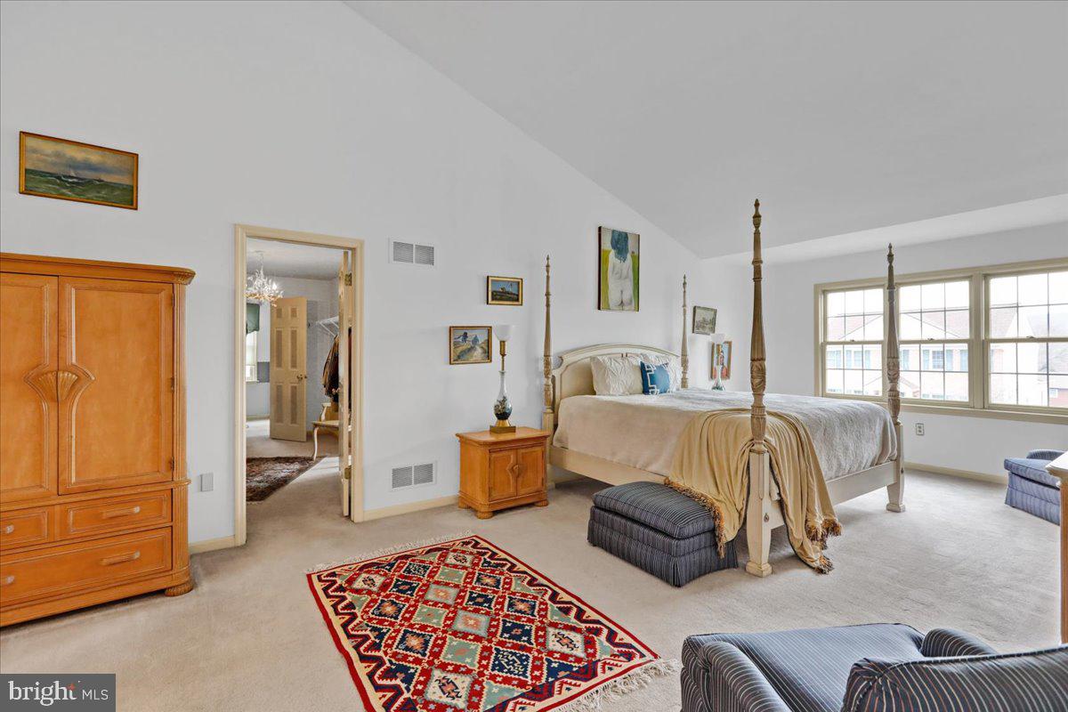 QUAIL HOLLOW - Residential