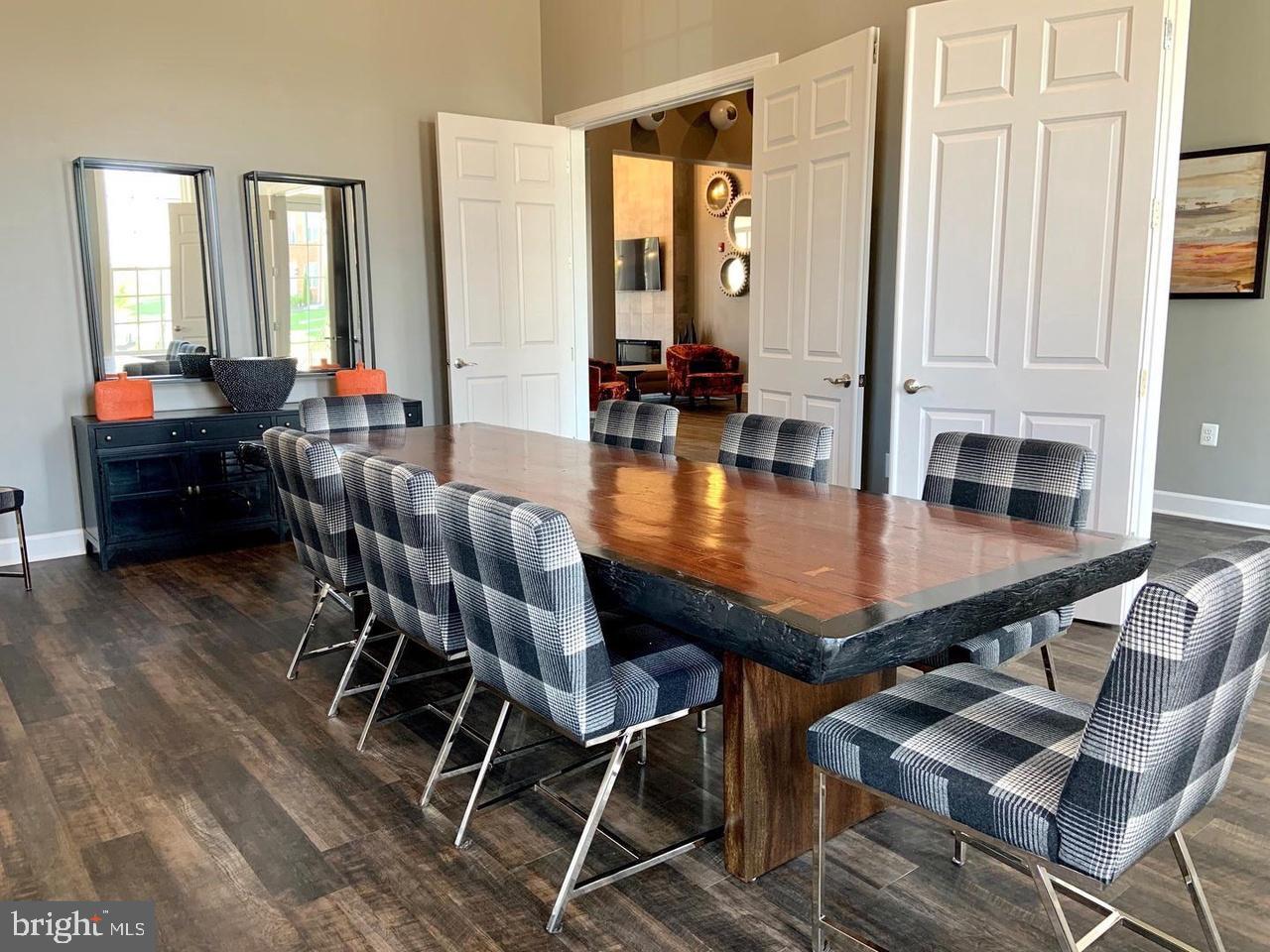 WESTVIEW SOUTH - Residential