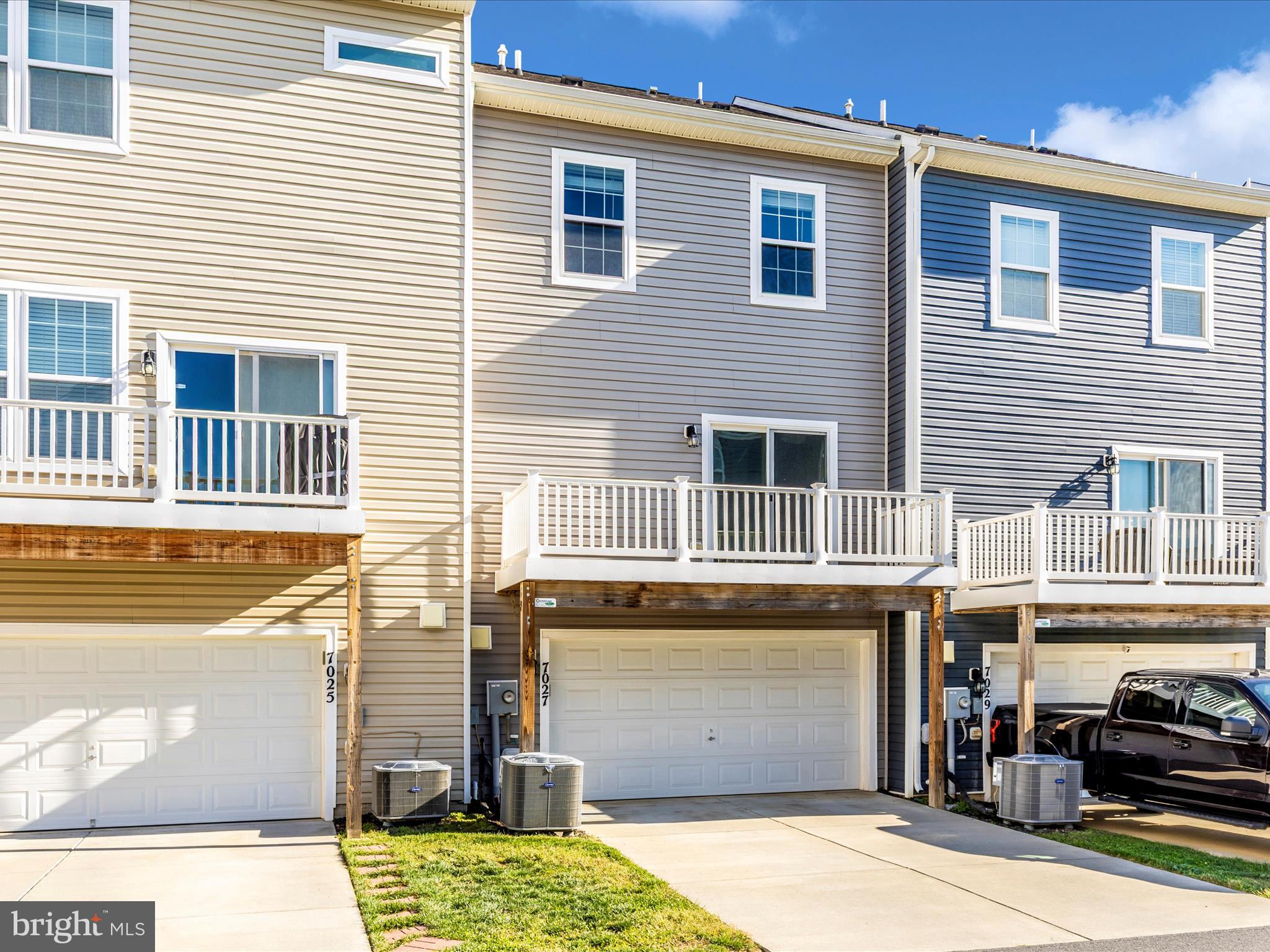 WESTVIEW SOUTH - Residential