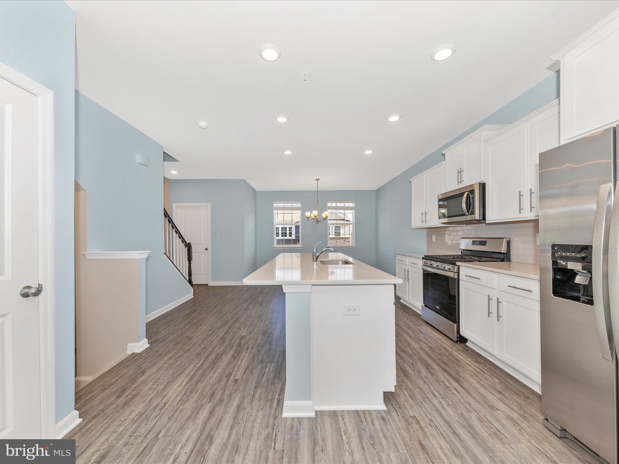 WESTVIEW SOUTH - Residential