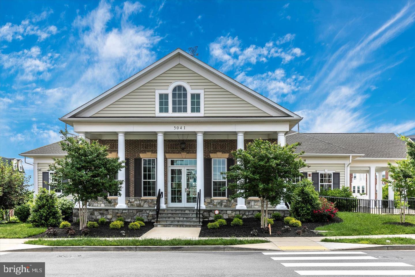 WESTVIEW SOUTH - Residential