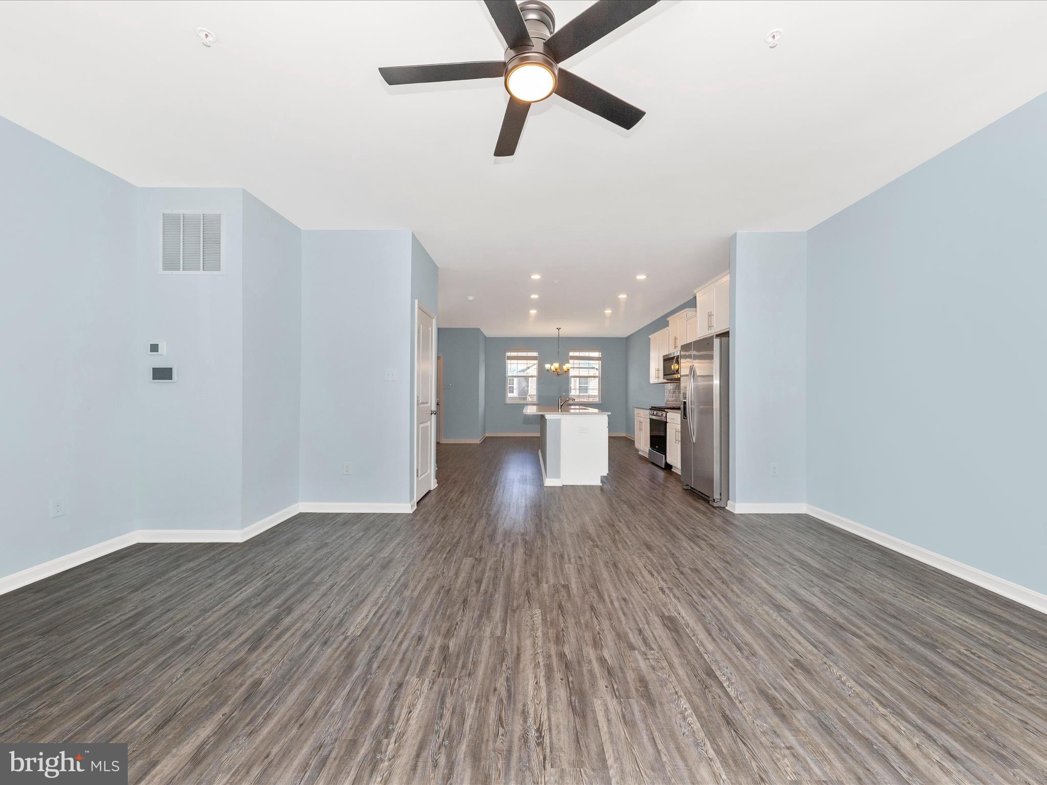 WESTVIEW SOUTH - Residential