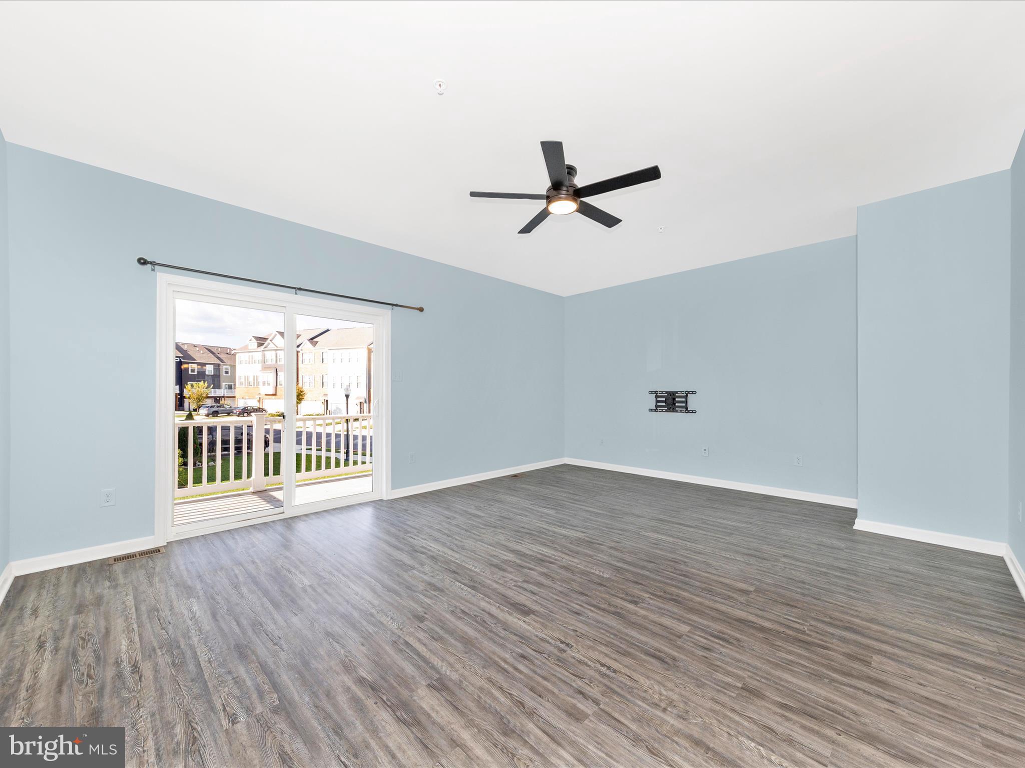 WESTVIEW SOUTH - Residential