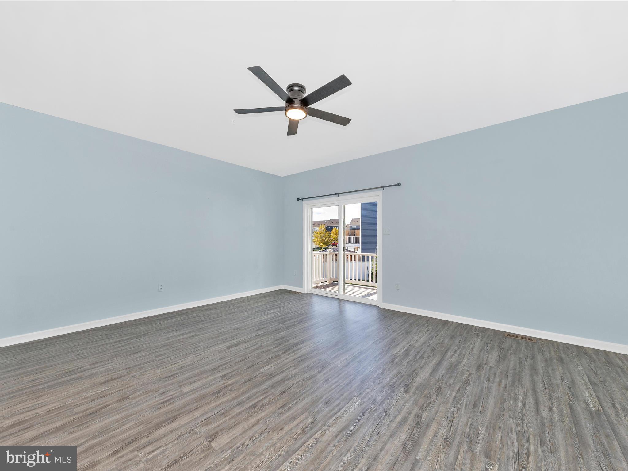 WESTVIEW SOUTH - Residential