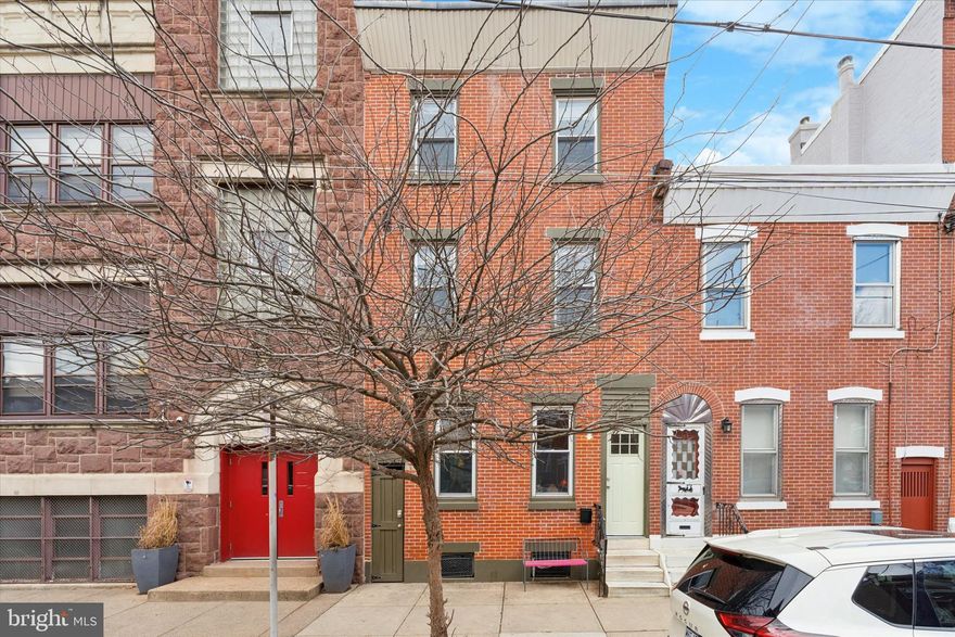 MAJOR PRICE DECREASE! MOTIVATED SELLERS!  Welcome to 1620 E Berks Street—a stunning 3-bedroom, 3.5-bathroom townhouse in the heart of Fishtown. This home has been thoughtfully renovated and masterfully blends historic charm with modern convenience. This home is filled with natural light, enhancing its bright and welcoming ambiance. 

Step inside to find gorgeous hardwood floors flowing throughout the open-concept first floor, creating a warm and inviting atmosphere. The spacious living room seamlessly connects to the kitchen and dining area, making it perfect for both everyday living and entertaining. Toward the rear, a mudroom features a first-floor washer and dryer, a stylish half bath, and direct access to a private patio, ideal for outdoor relaxation.

The second floor boasts a primary suite with a vaulted ceiling and three closets for ample storage. The ensuite bathroom is equipped with a tiled walk-in shower and double vanity. A second bedroom on this level offers charming street views and is serviced by a well-appointed hall bath.

The third floor offers another private en-suite bedroom, perfect for guests or additional family members.

Located just steps from the Berks El Station, this home provides easy access to Center City and beyond. Enjoy being in close proximity to Fishtown’s favorite hotspots, including Tulip Pasta, Cedar Point, ReAnimator Coffee, and Cake & Joe—offering an exciting mix of dining and entertainment options.

Don’t miss your chance to own this beautifully designed Fishtown residence, where style, comfort, and a prime location come together seamlessly!