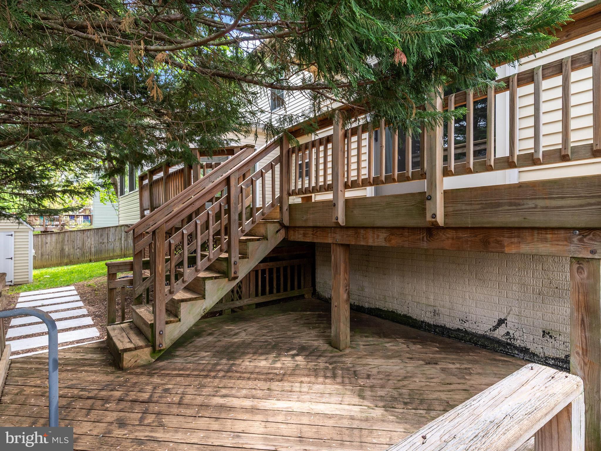 CROFTON HIGHLANDS - Residential