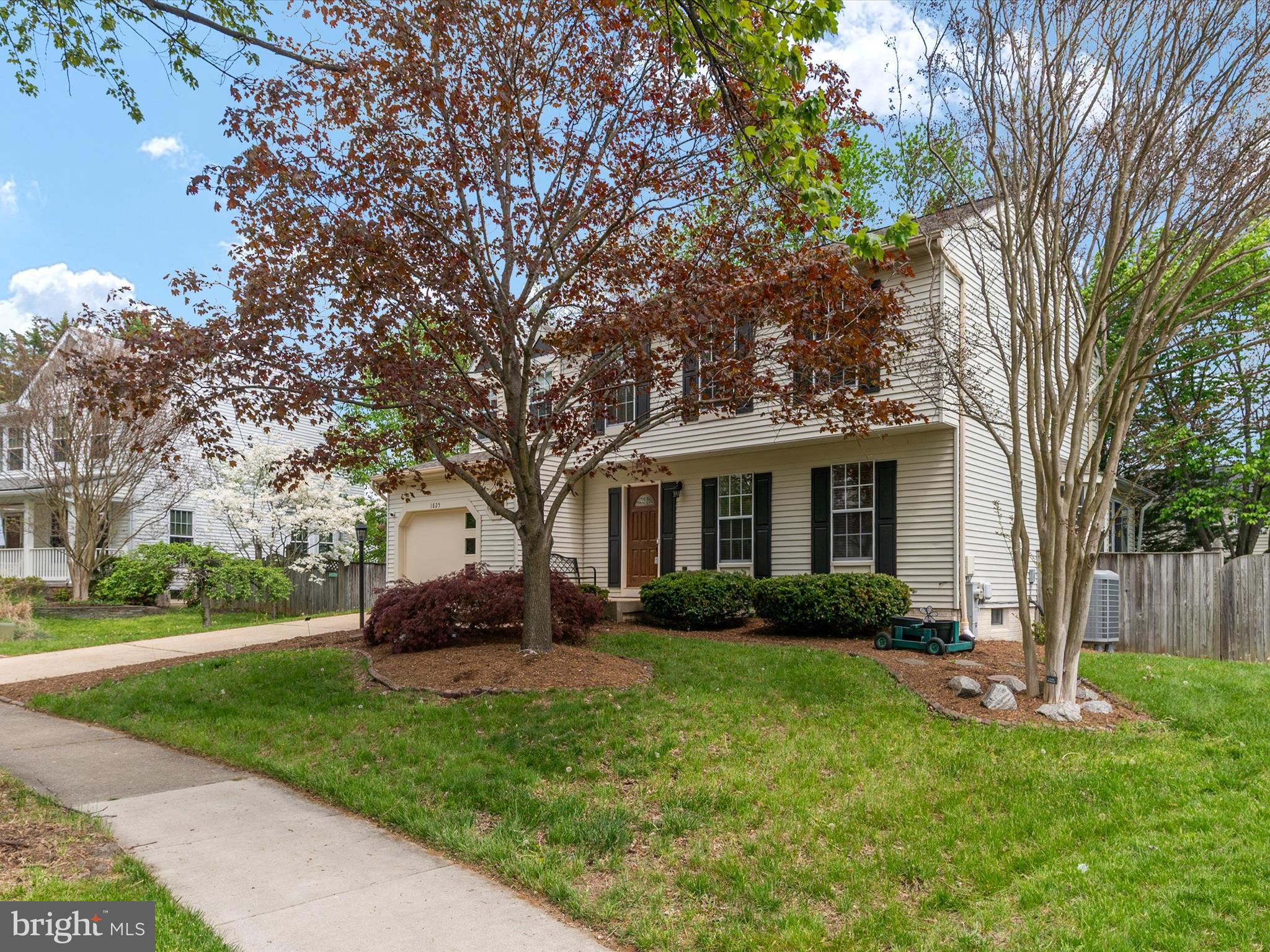 CROFTON HIGHLANDS - Residential