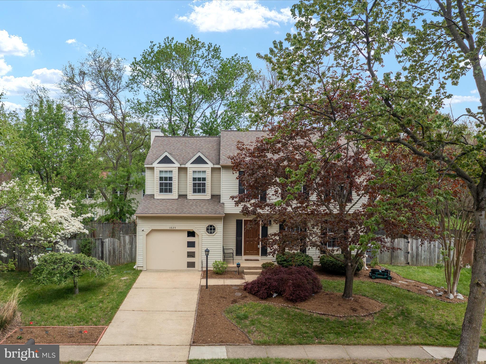 CROFTON HIGHLANDS - Residential