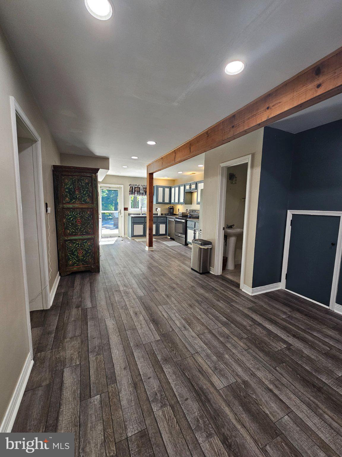 SKYLAND ESTATES - Residential