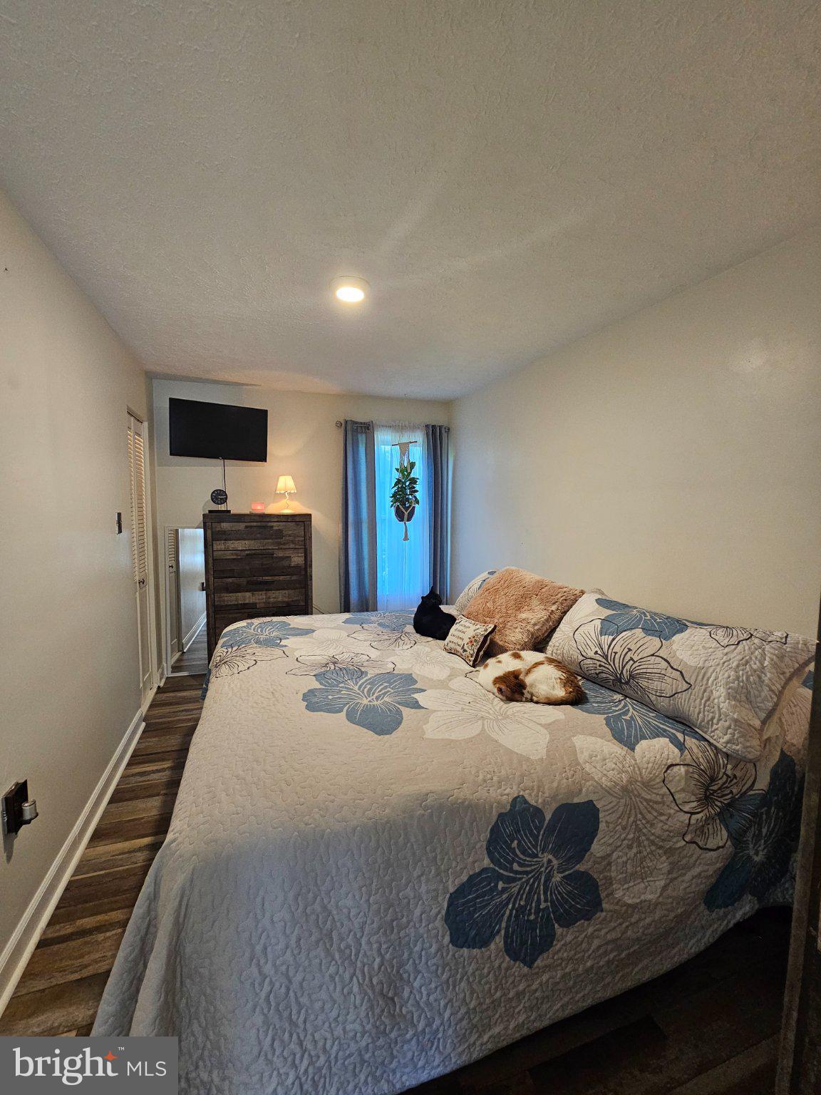 SKYLAND ESTATES - Residential