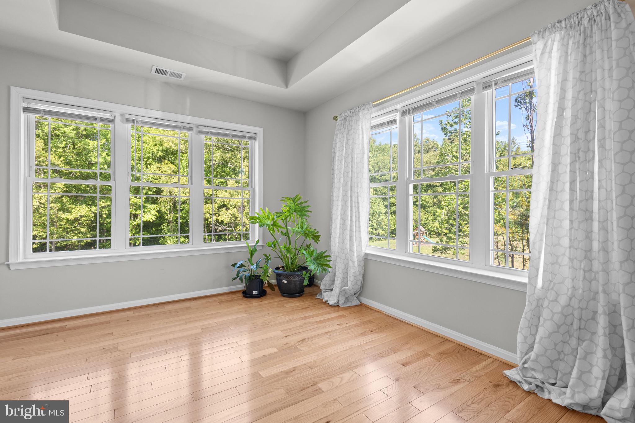 BELMONT - Residential