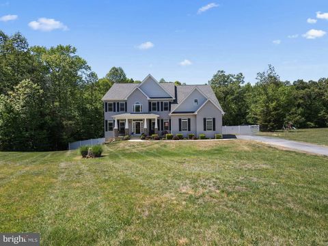 Homes For Sale - 12371 Belle Place<br/> Charles County, HUGHESVILLE, MD 20637