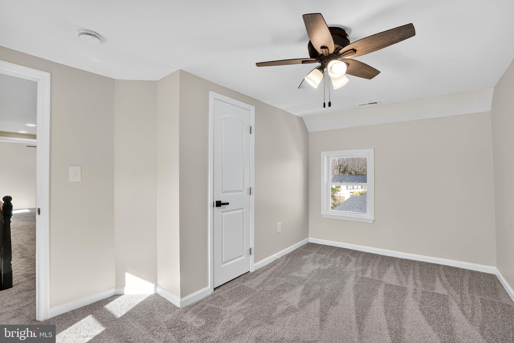 NEIGHBORHOOD - Residential