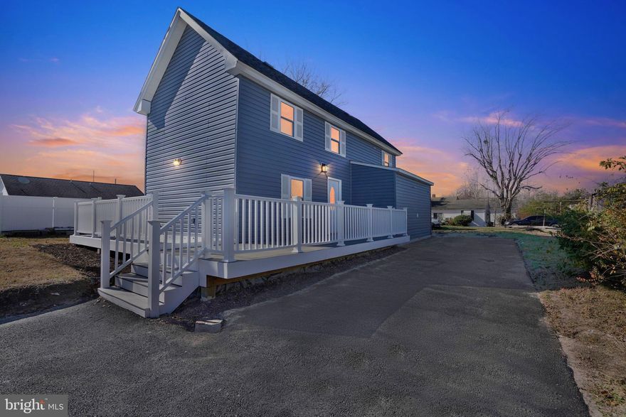 🏡 5904 Harvey St, East Market — Completely Remodeled 4BR/2BA Home
Welcome to this beautifully renovated 4-bedroom, 2-bath home in the heart of East Market. Updated from top to bottom, this move-in-ready property offers modern finishes, quality craftsmanship, and the peace of mind that comes with all-new systems and appliances.

✨ Property Highlights:

Fully remodeled interior and exterior
Brand-new electric and plumbing throughout
New stainless steel appliances in a stylish, modern kitchen
Vinyl flooring in main living areas + new carpet in bedrooms
Fresh paint, updated fixtures, and contemporary design details
Spacious layout with abundant natural light
Renovated bathrooms with modern tile and finishes

Perfect for buyers seeking a turnkey home with no updates needed. Conveniently located near shopping, dining, and commuter routes in the desirable East Market neighborhood.

Don’t miss your chance to own this stunning, like-new home on Harvey Street—schedule your showing today!