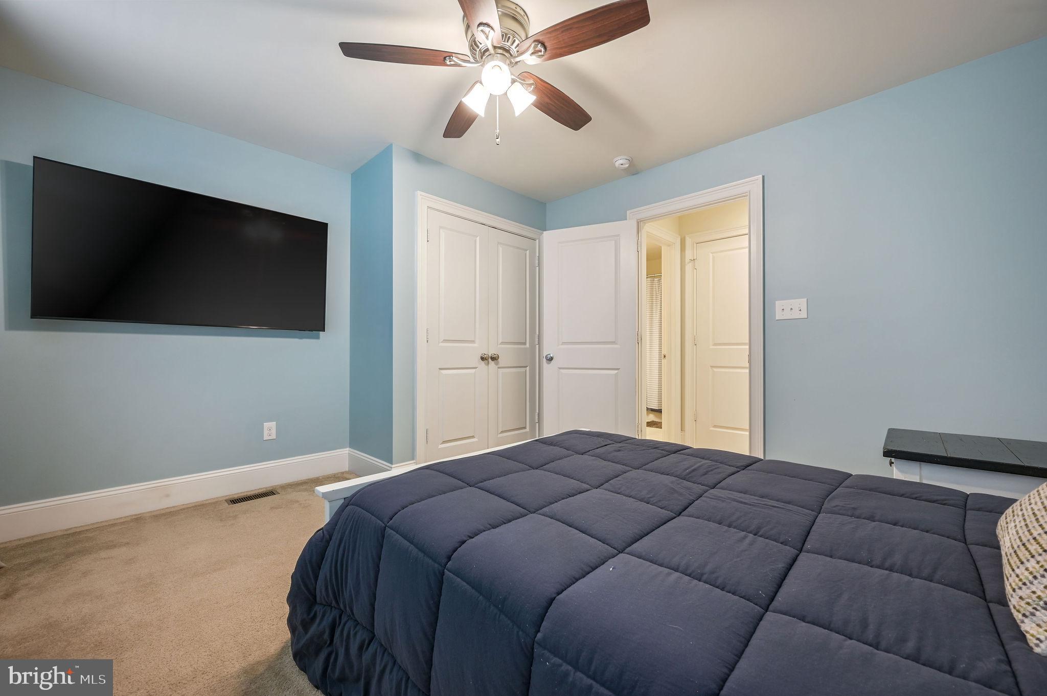 TOWN OF WHITEHALL - Residential