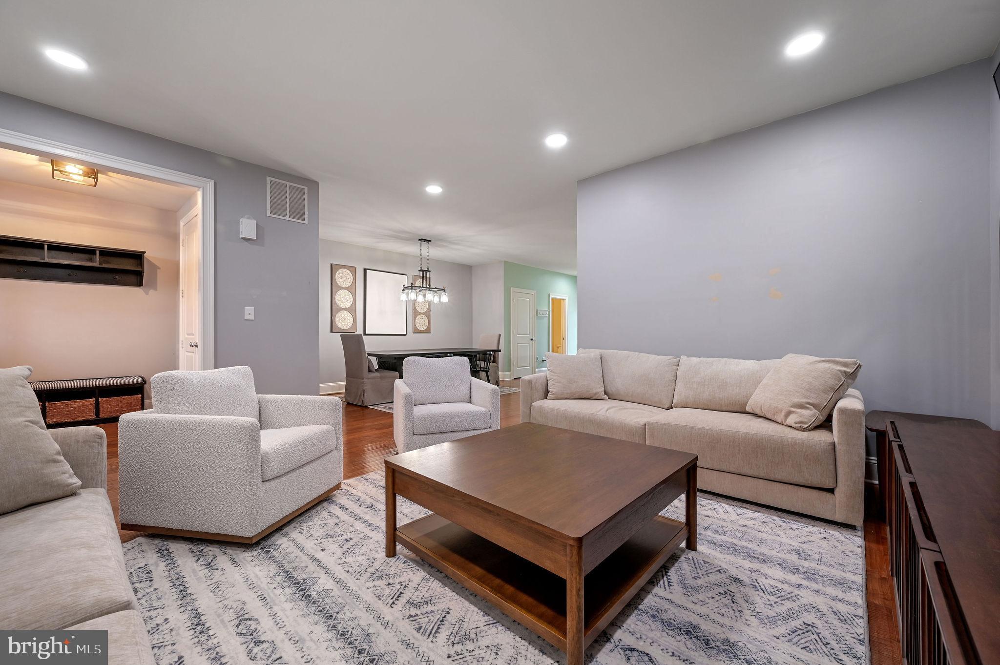 TOWN OF WHITEHALL - Residential