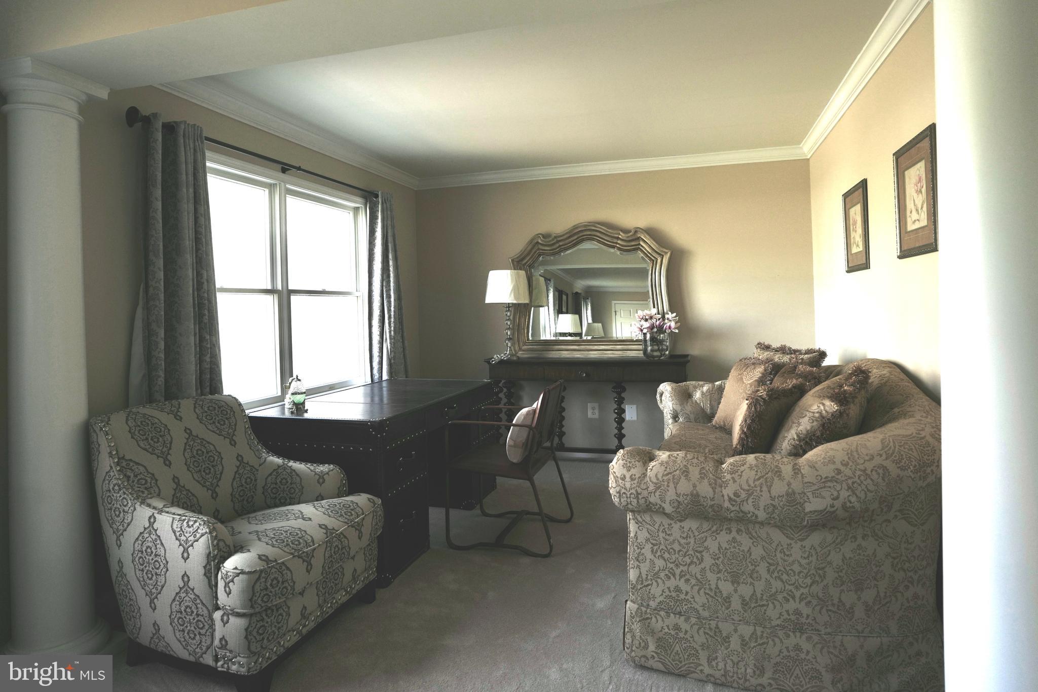 PROVIDENCE OAKS - Residential