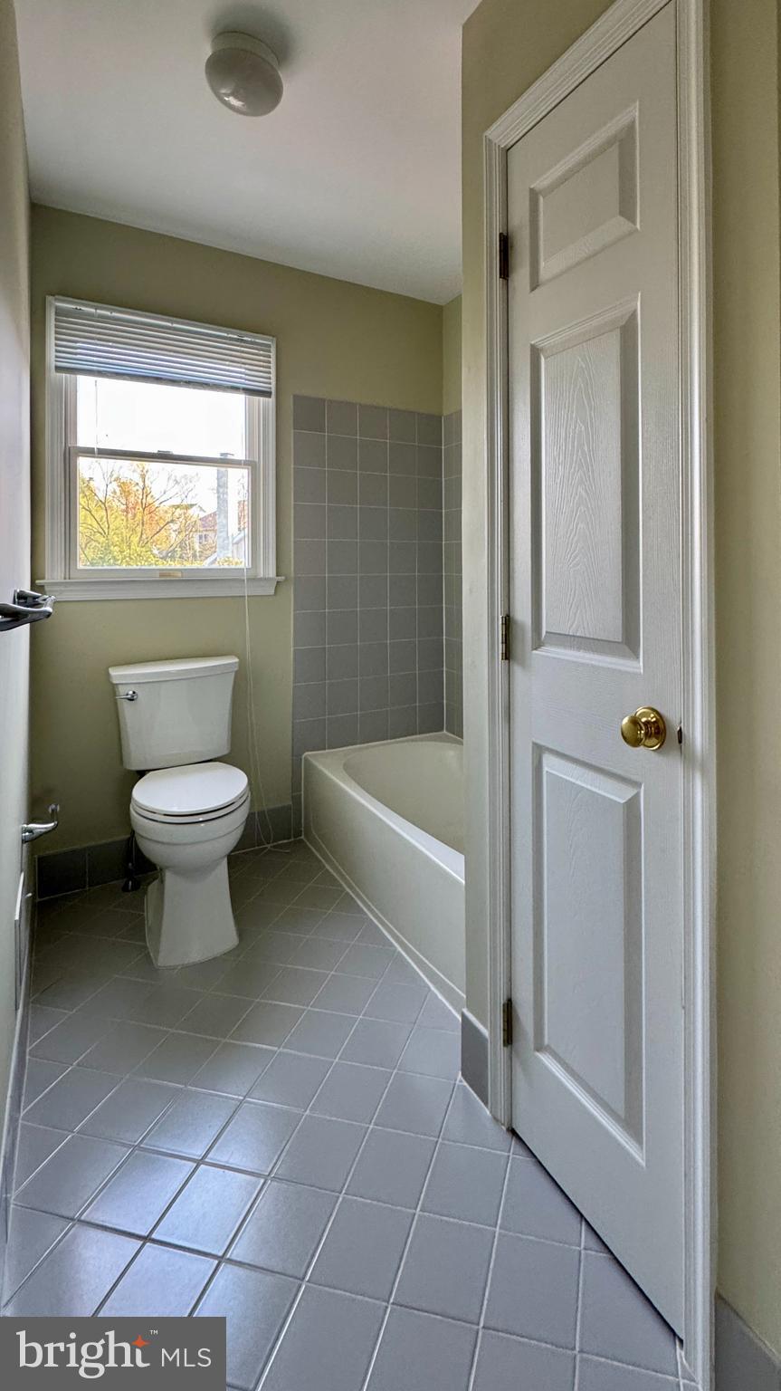 PROVIDENCE OAKS - Residential