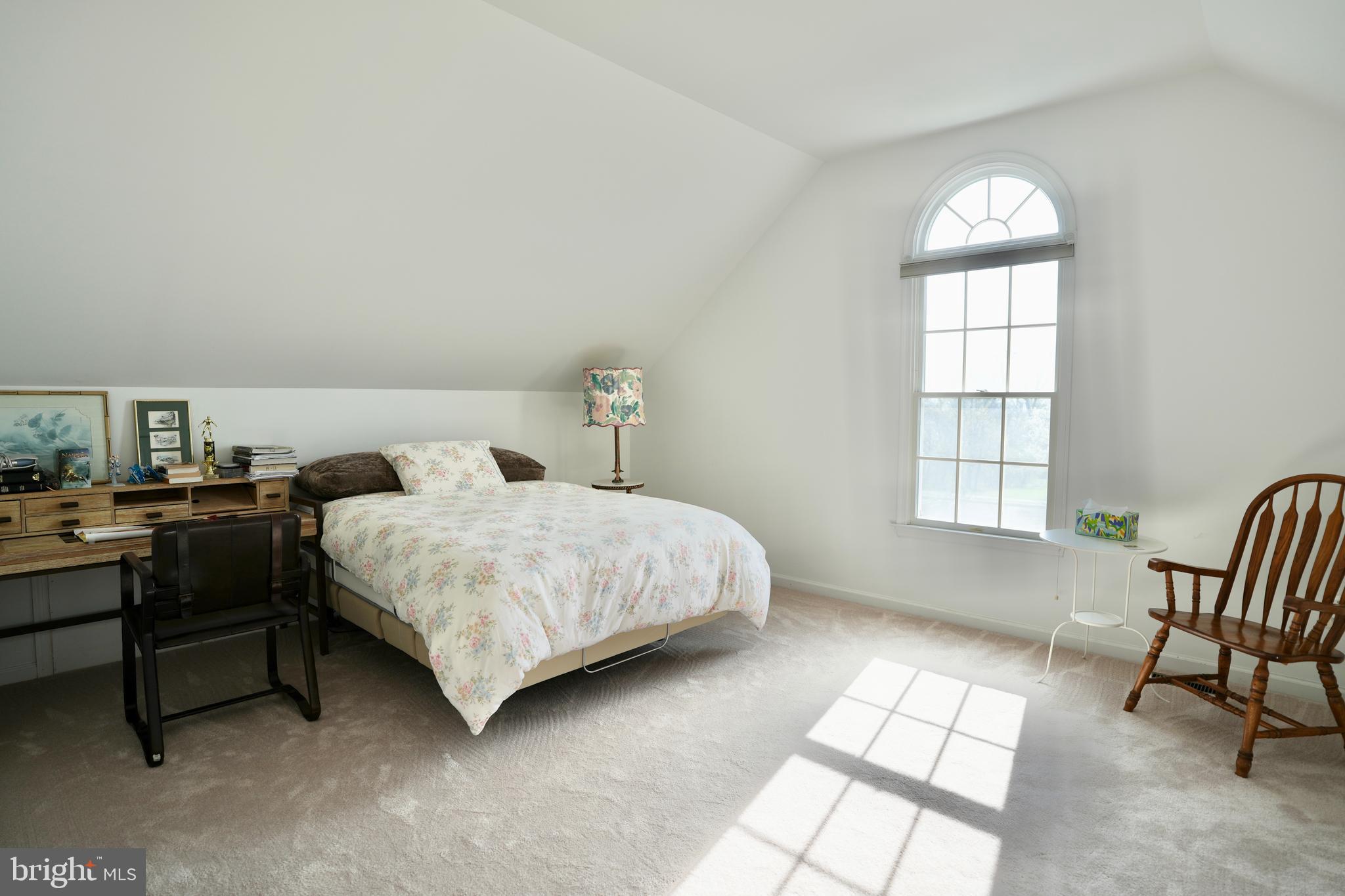 PROVIDENCE OAKS - Residential