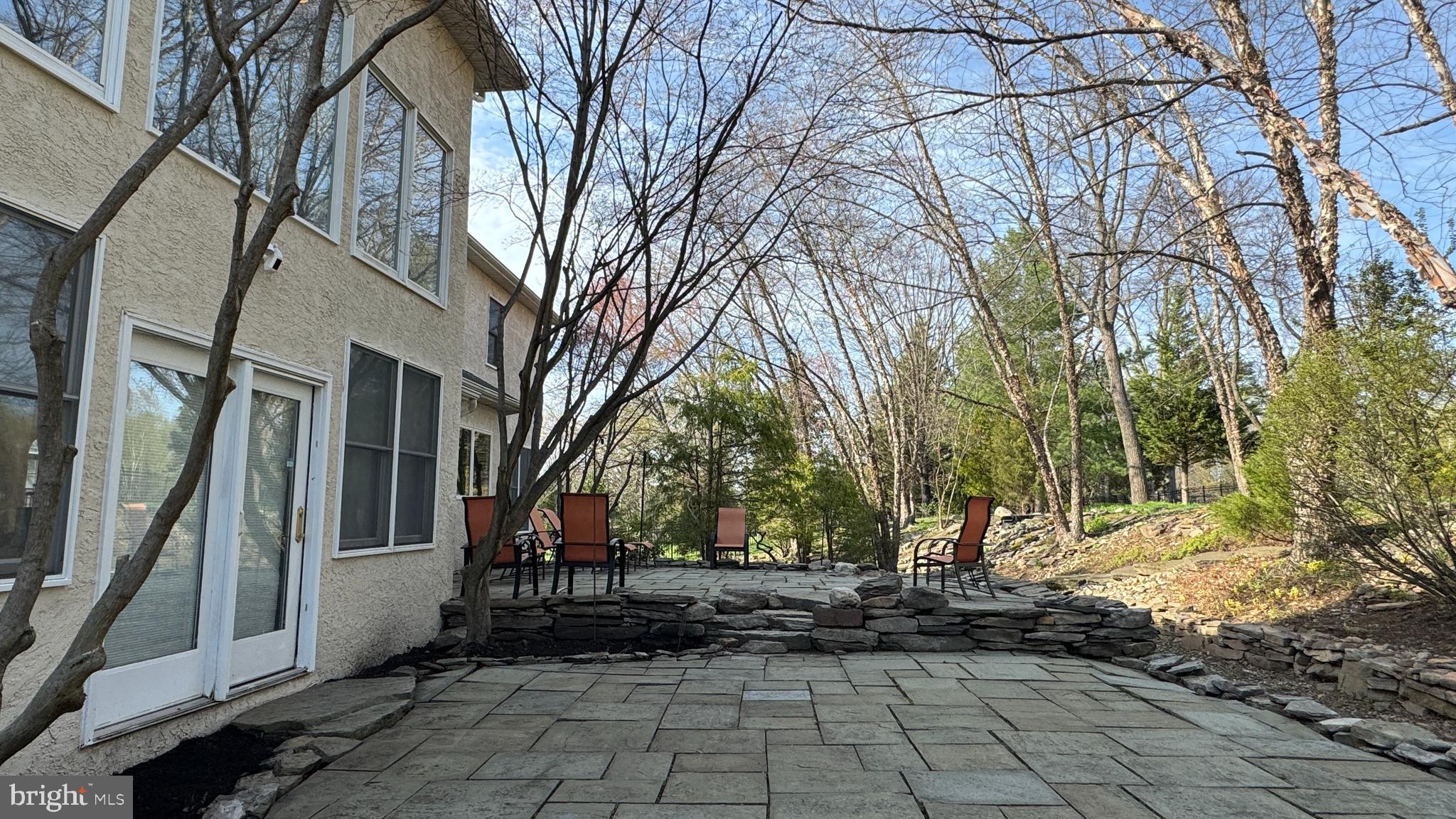 PROVIDENCE OAKS - Residential