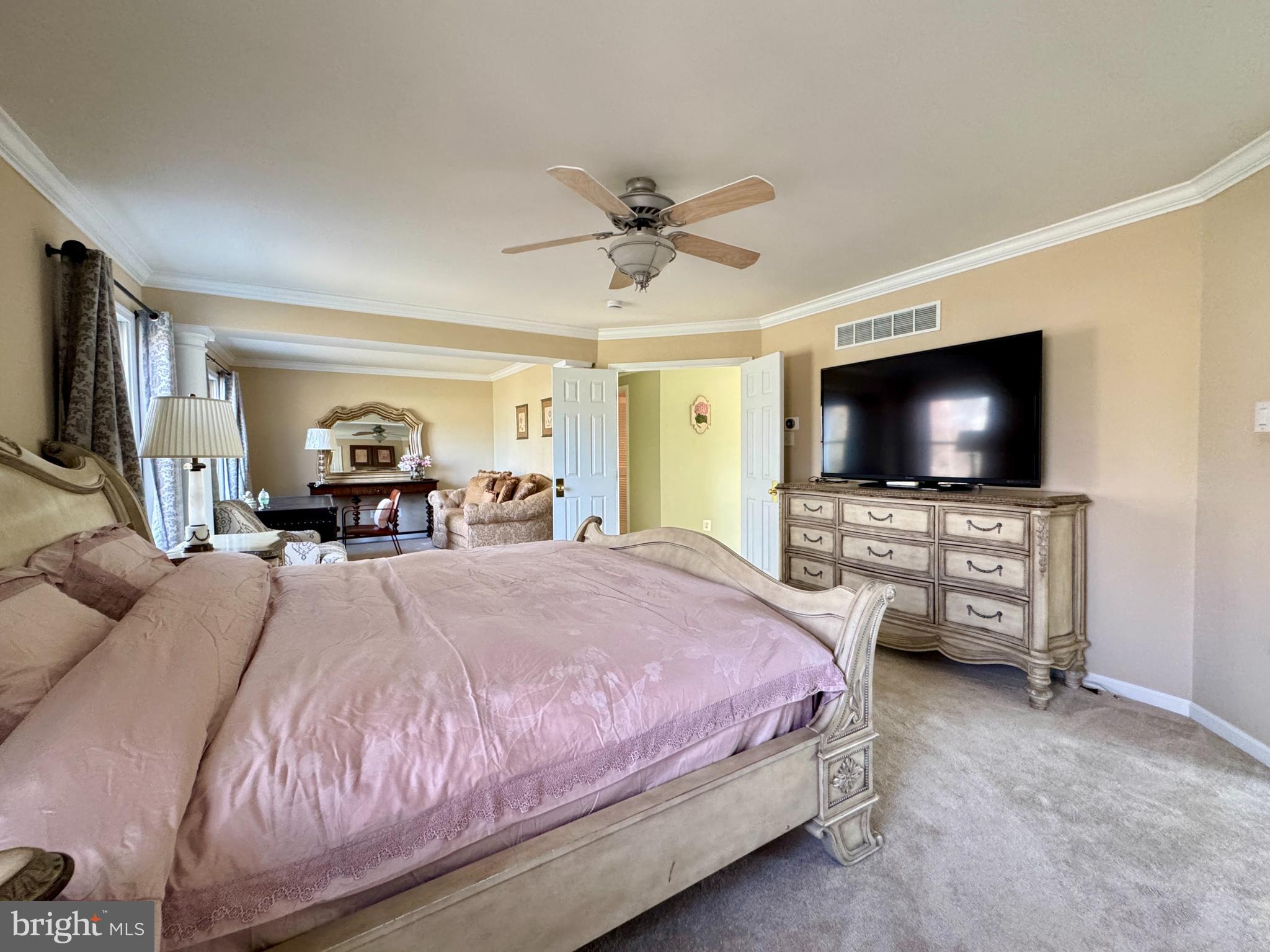 PROVIDENCE OAKS - Residential