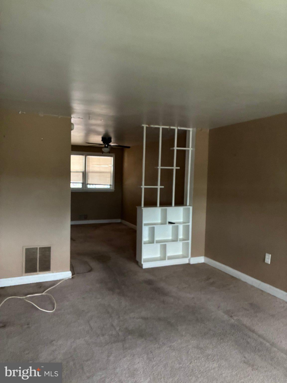 3830 SINCLAIR S