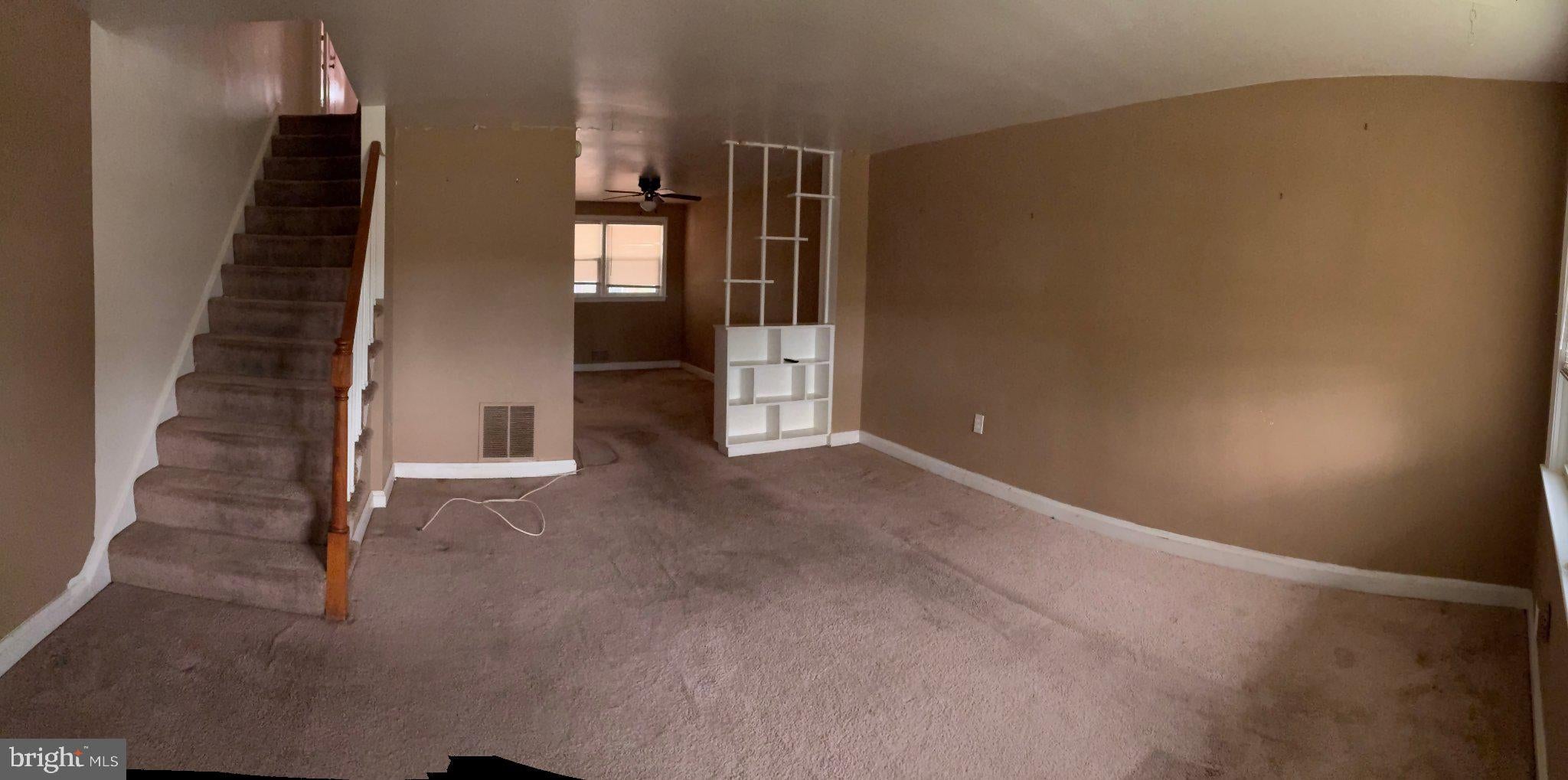 3830 SINCLAIR S