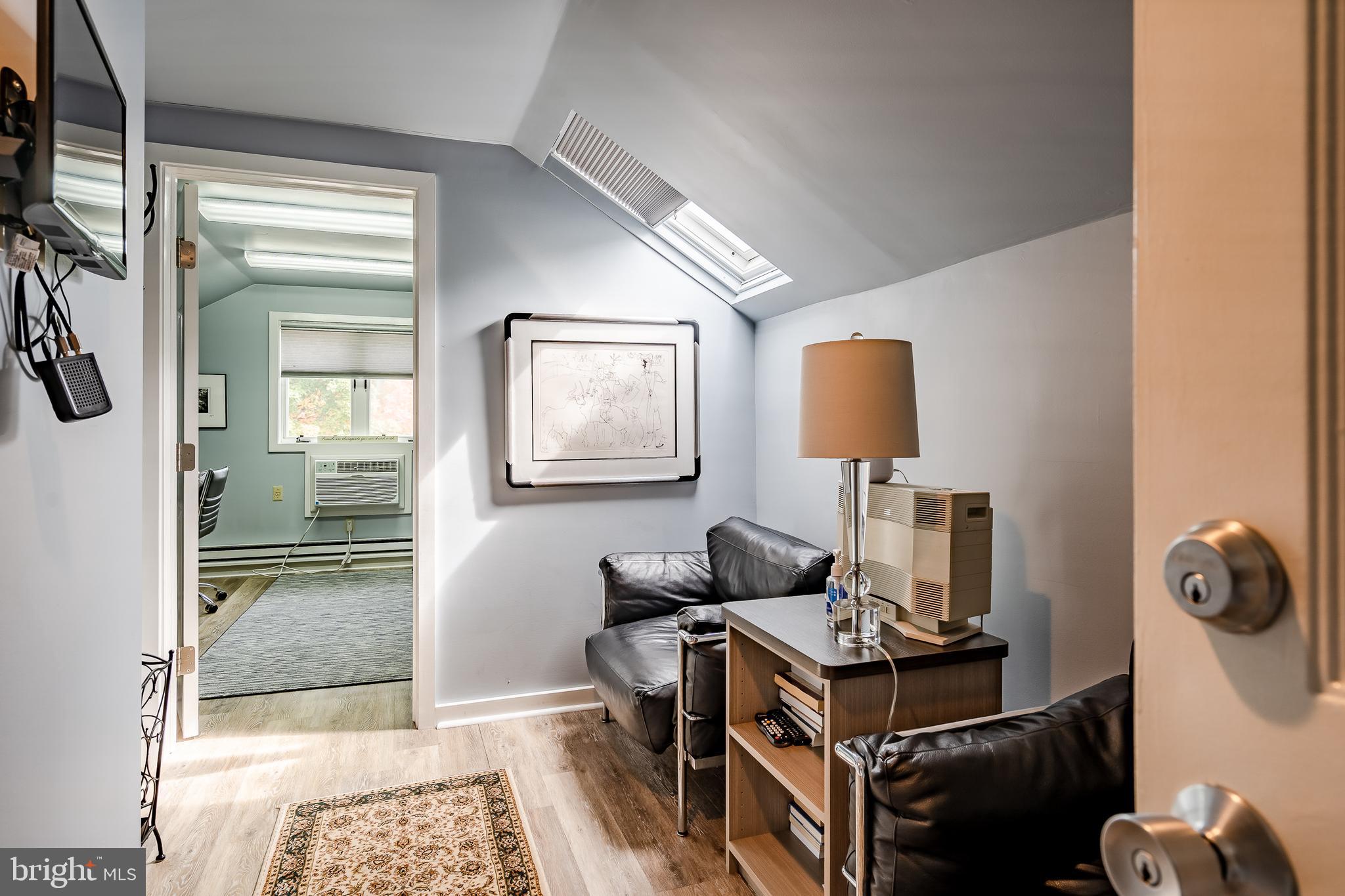 HERMITAGE - Residential