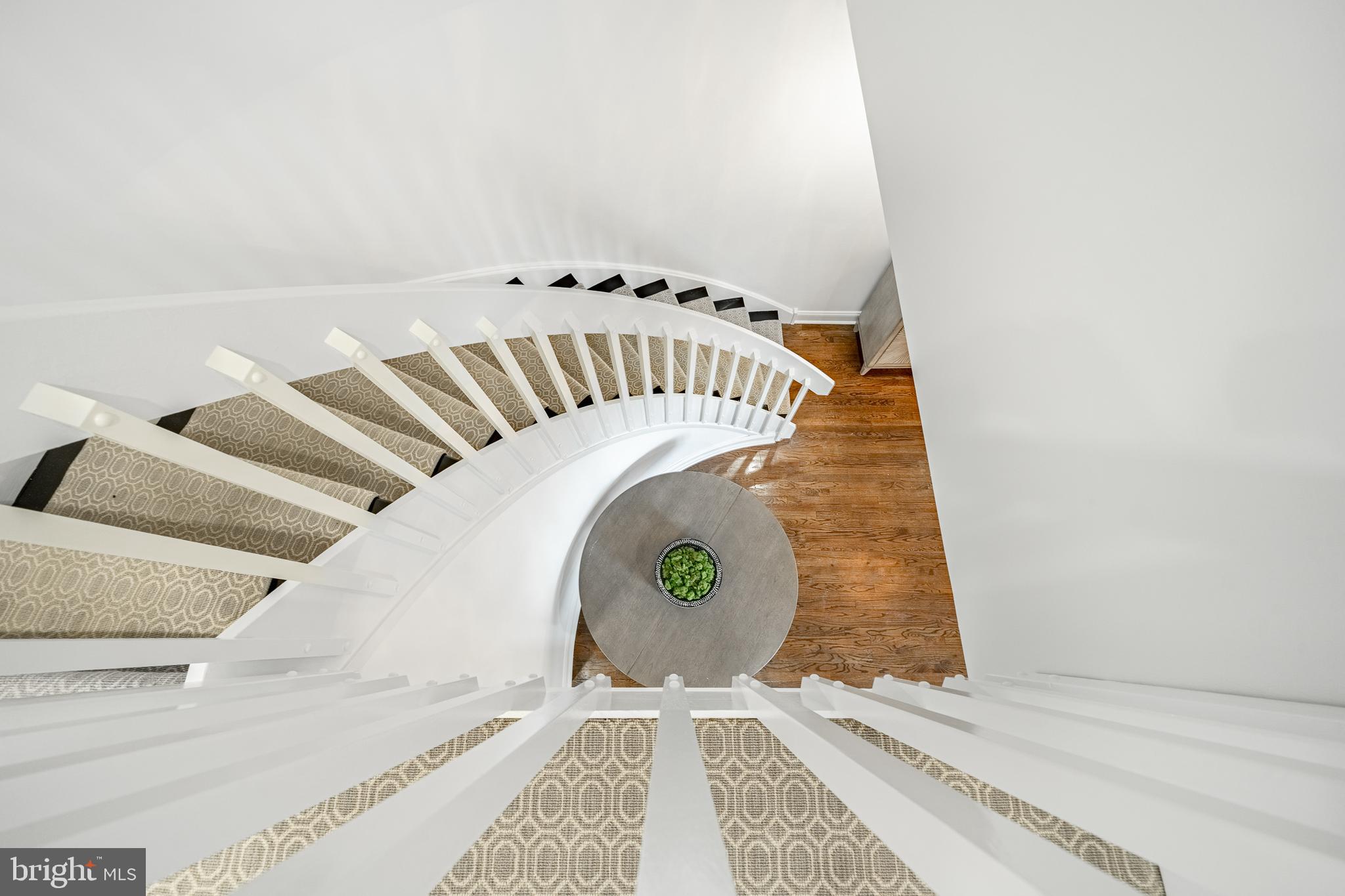 HERMITAGE - Residential