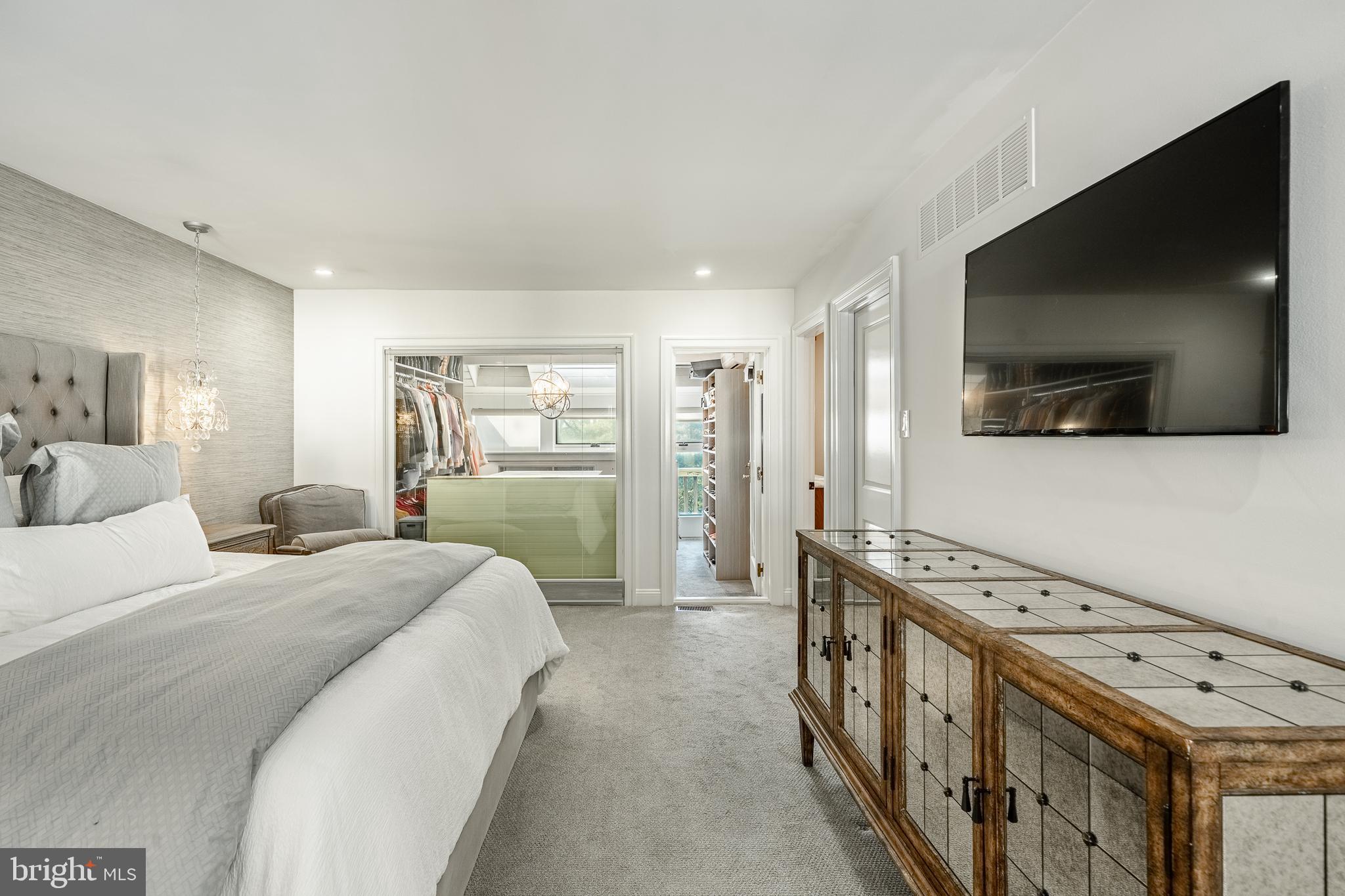 HERMITAGE - Residential