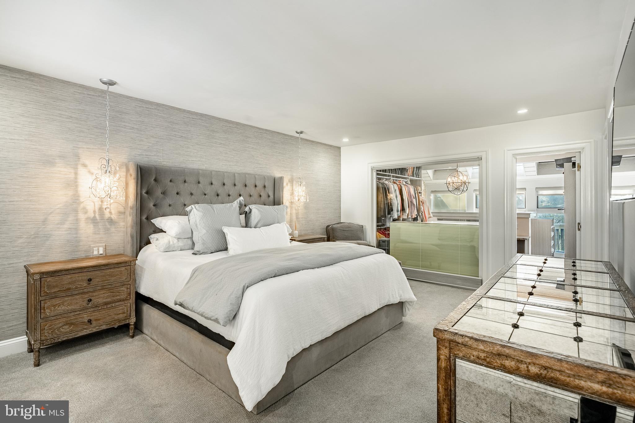 HERMITAGE - Residential