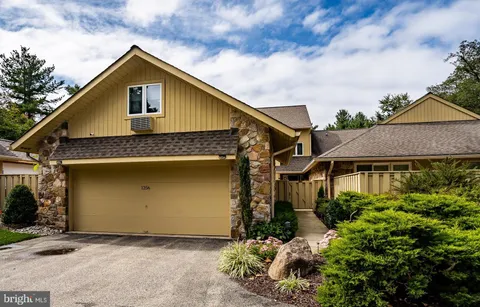 1256 Round Hill Road, Bryn Mawr, PA 19010 - MLS#: PAMC2164916