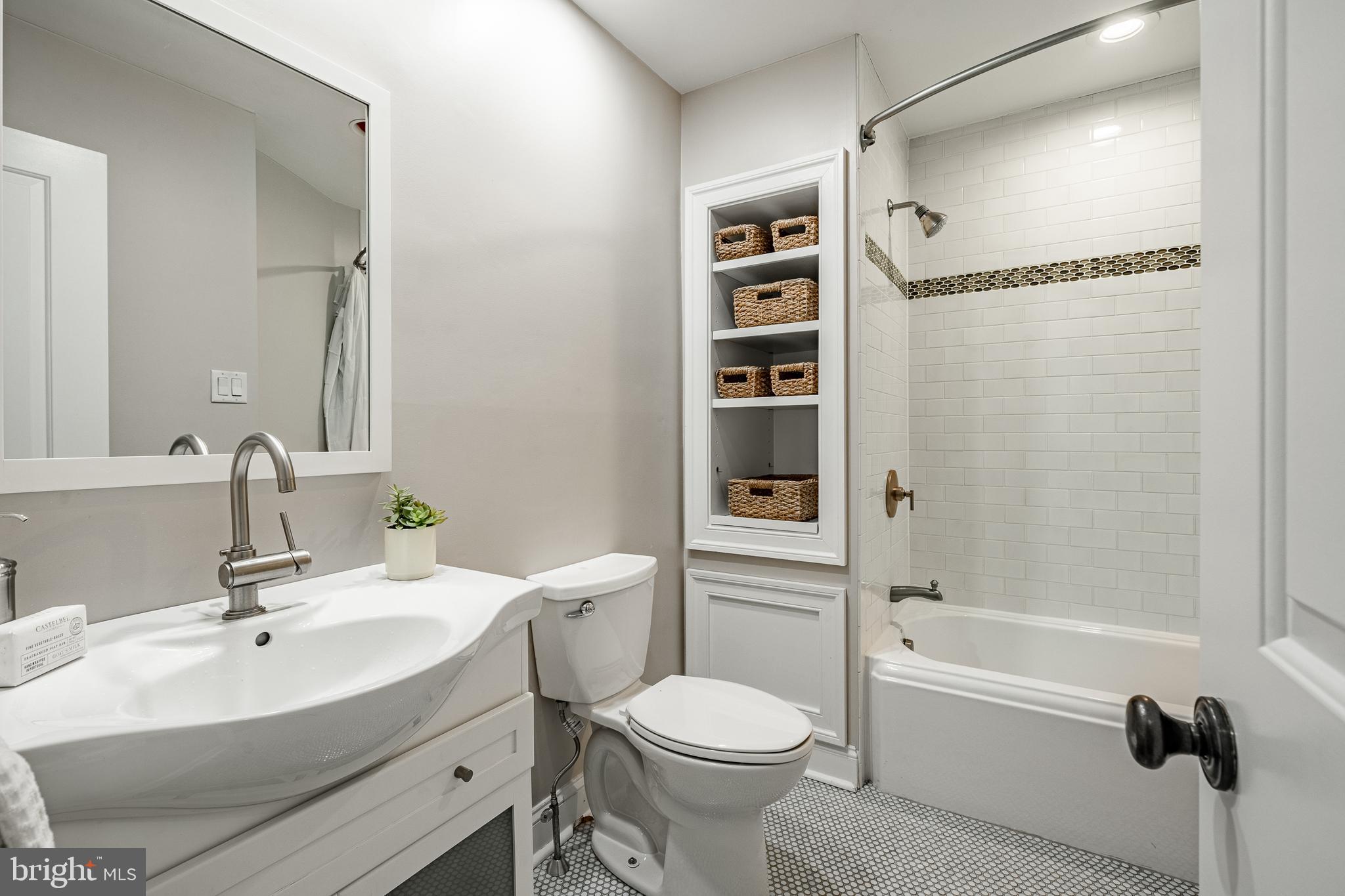 HERMITAGE - Residential