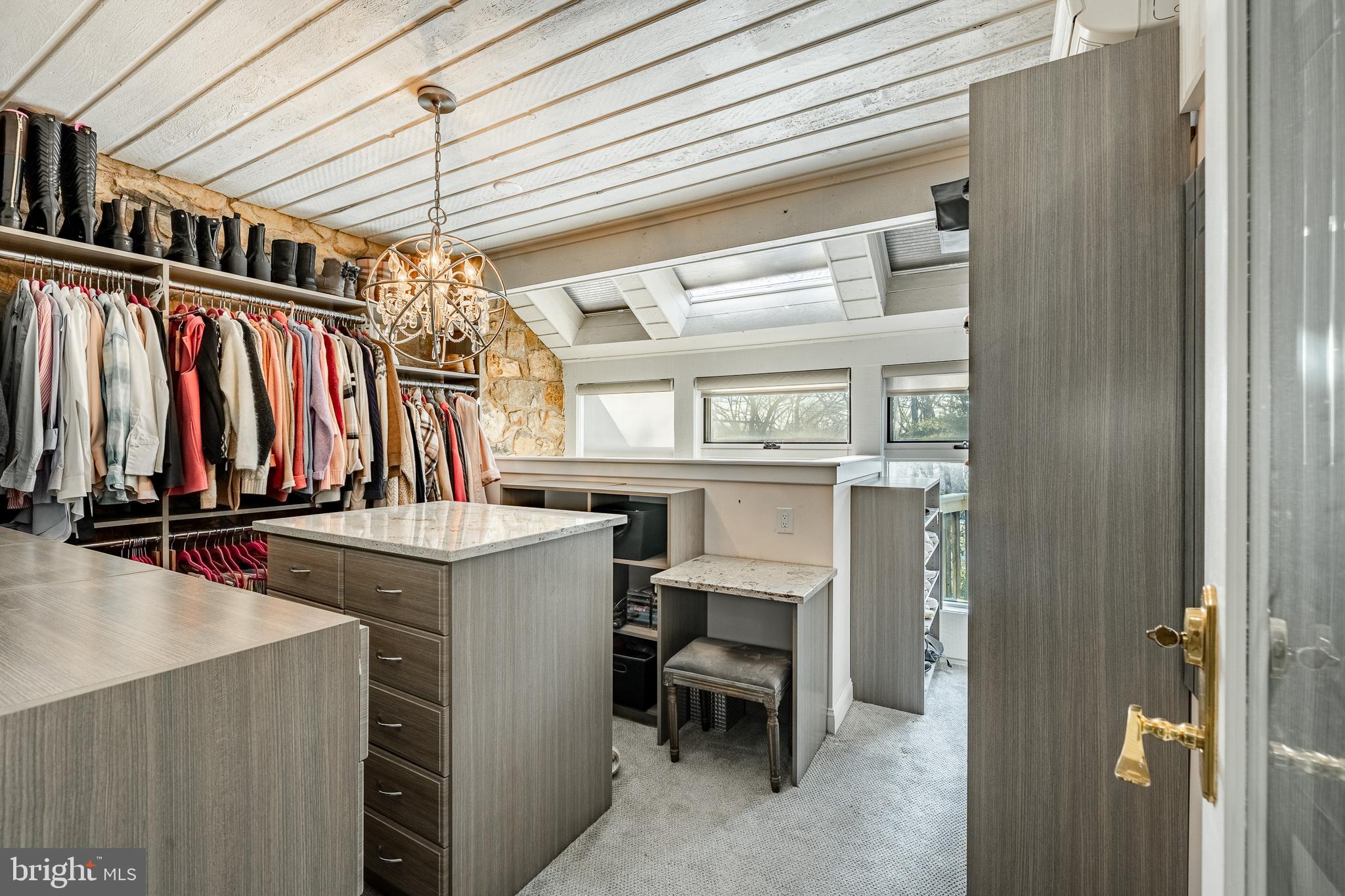 HERMITAGE - Residential