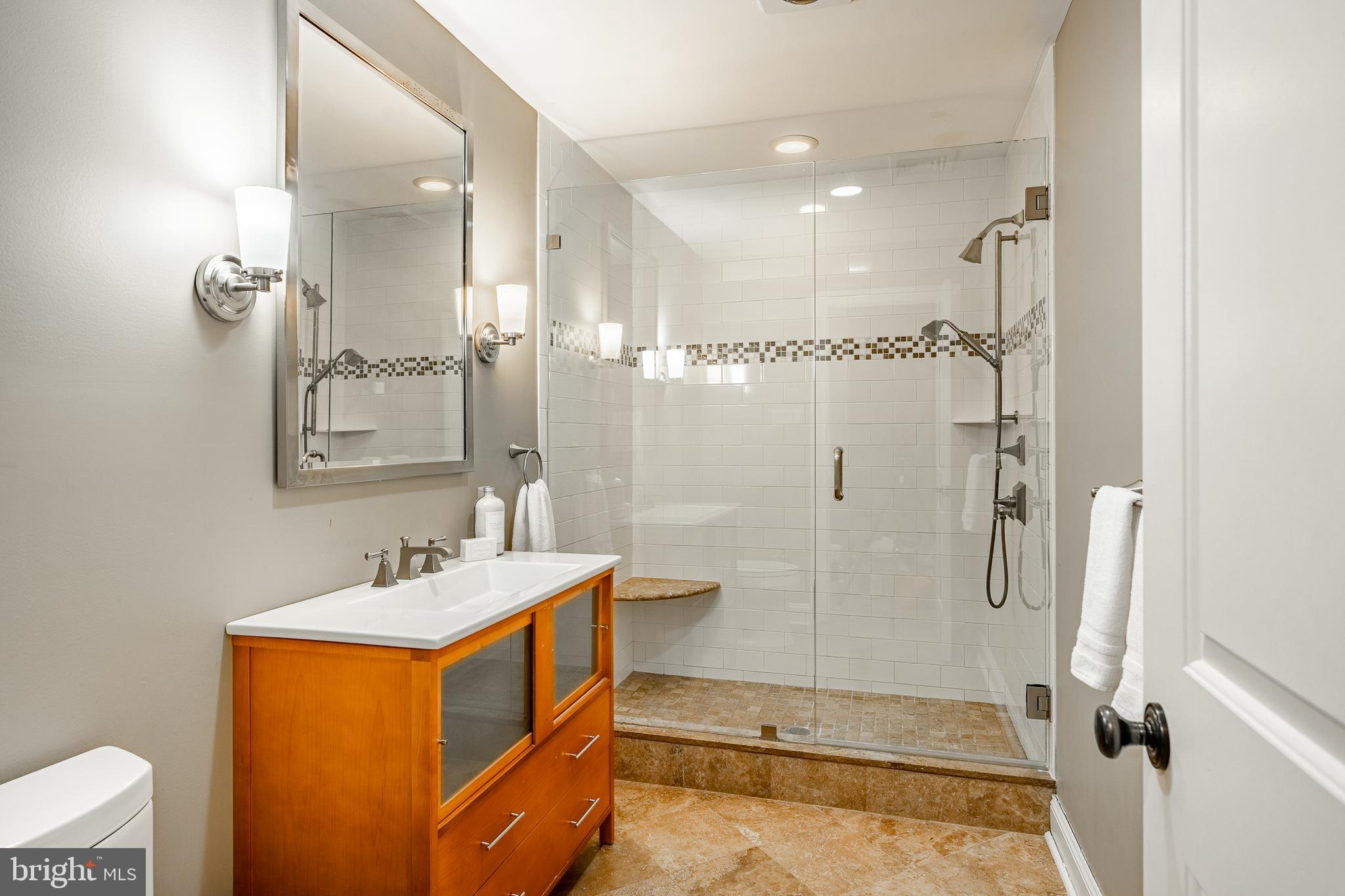 HERMITAGE - Residential