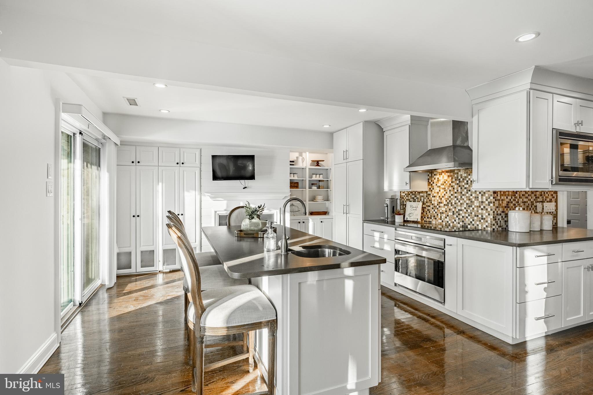 HERMITAGE - Residential