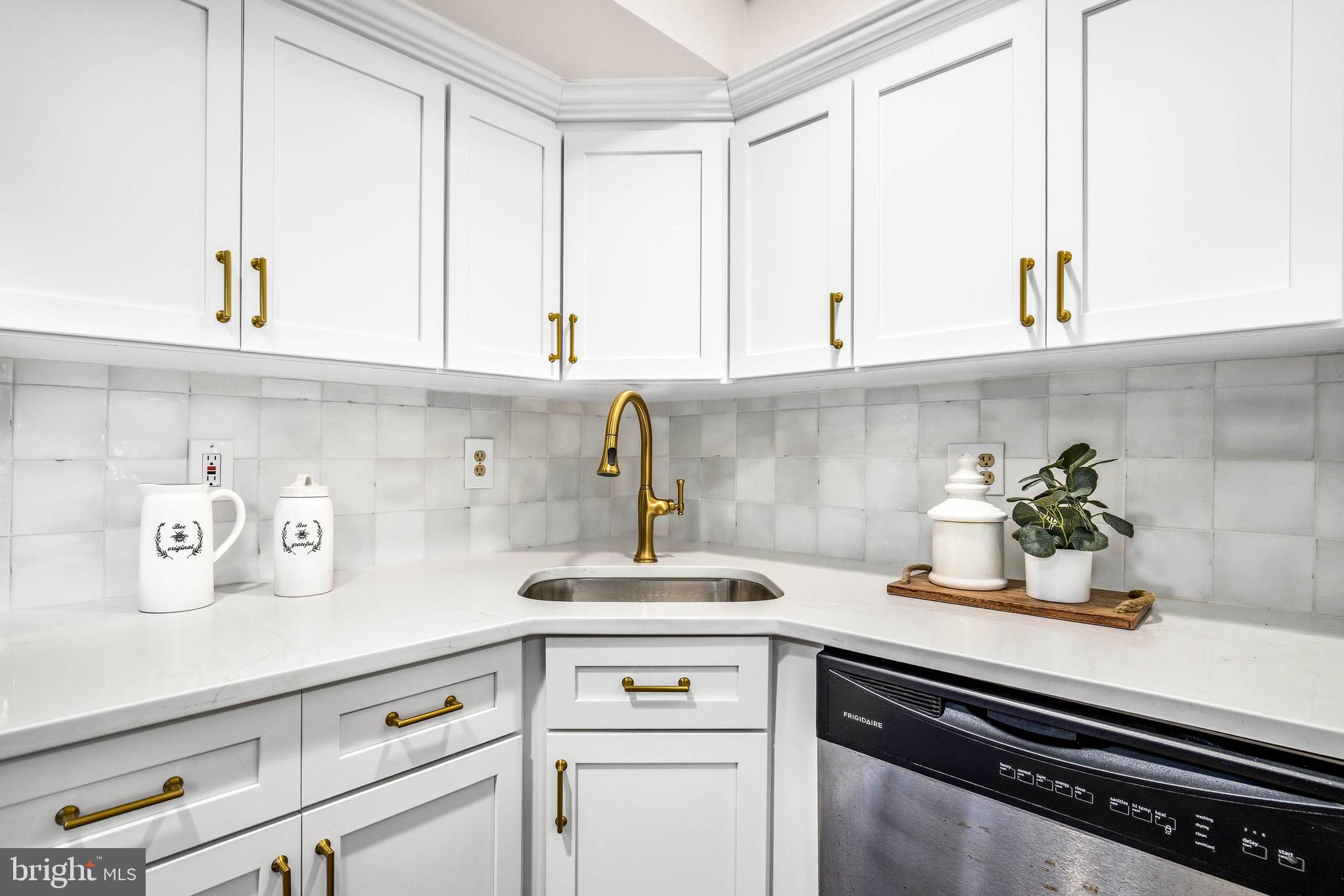 516 4TH STREET NE 101