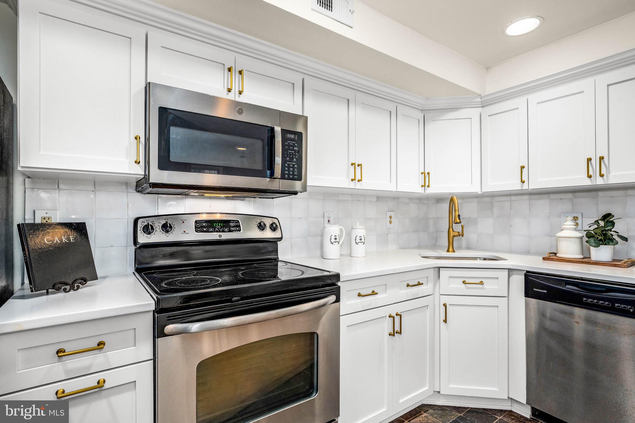 516 4TH STREET NE 101