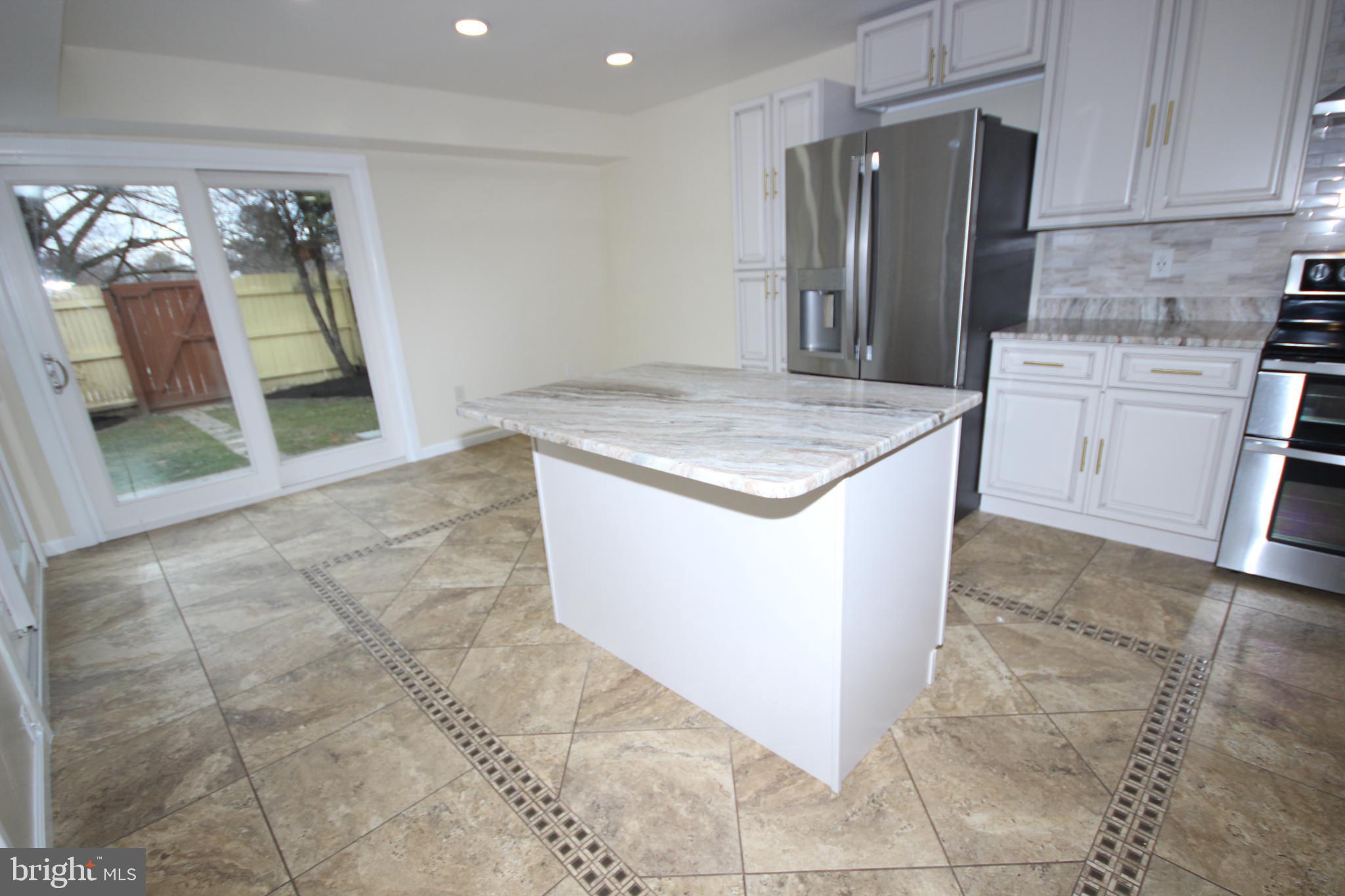 COURTS OF WHETSTONE - Residential