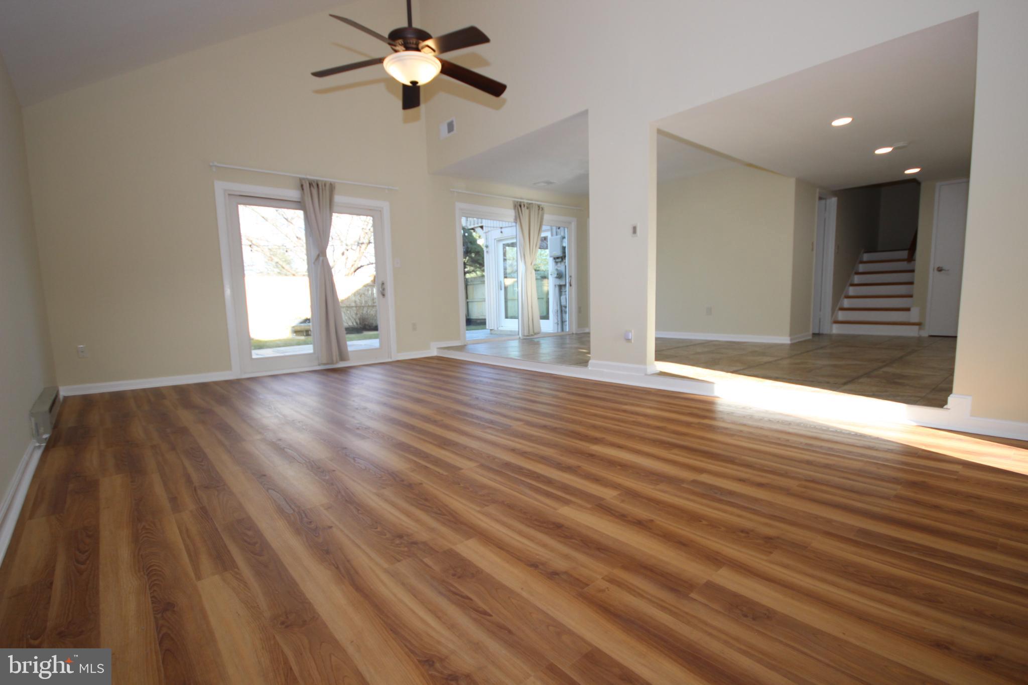 COURTS OF WHETSTONE - Residential