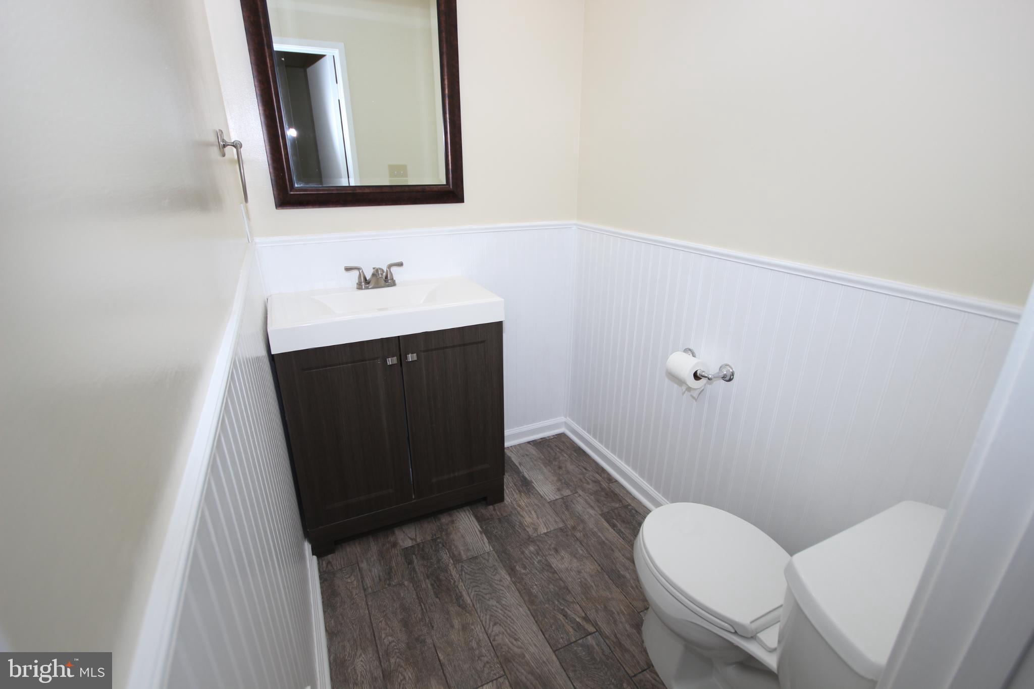 COURTS OF WHETSTONE - Residential