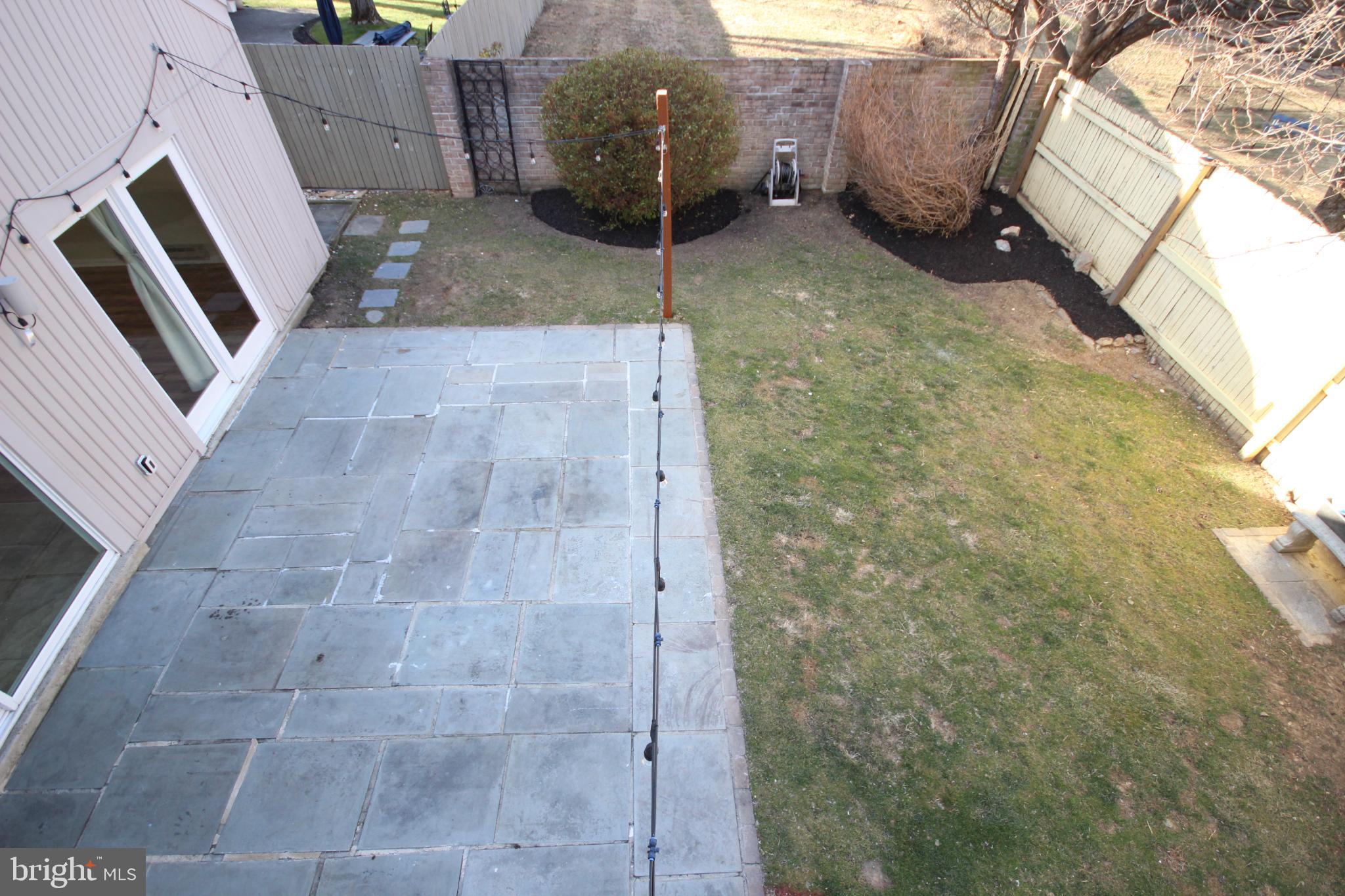 COURTS OF WHETSTONE - Residential