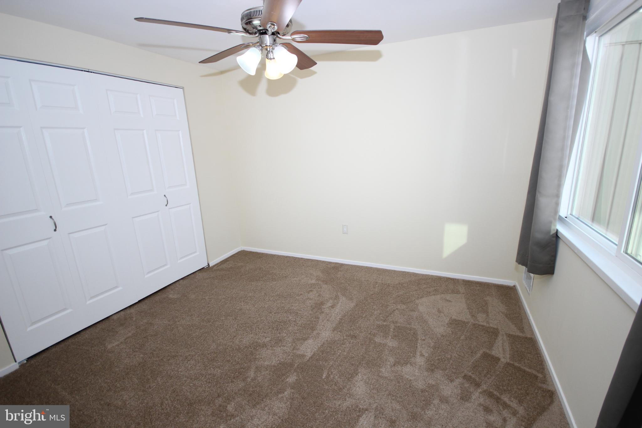 COURTS OF WHETSTONE - Residential