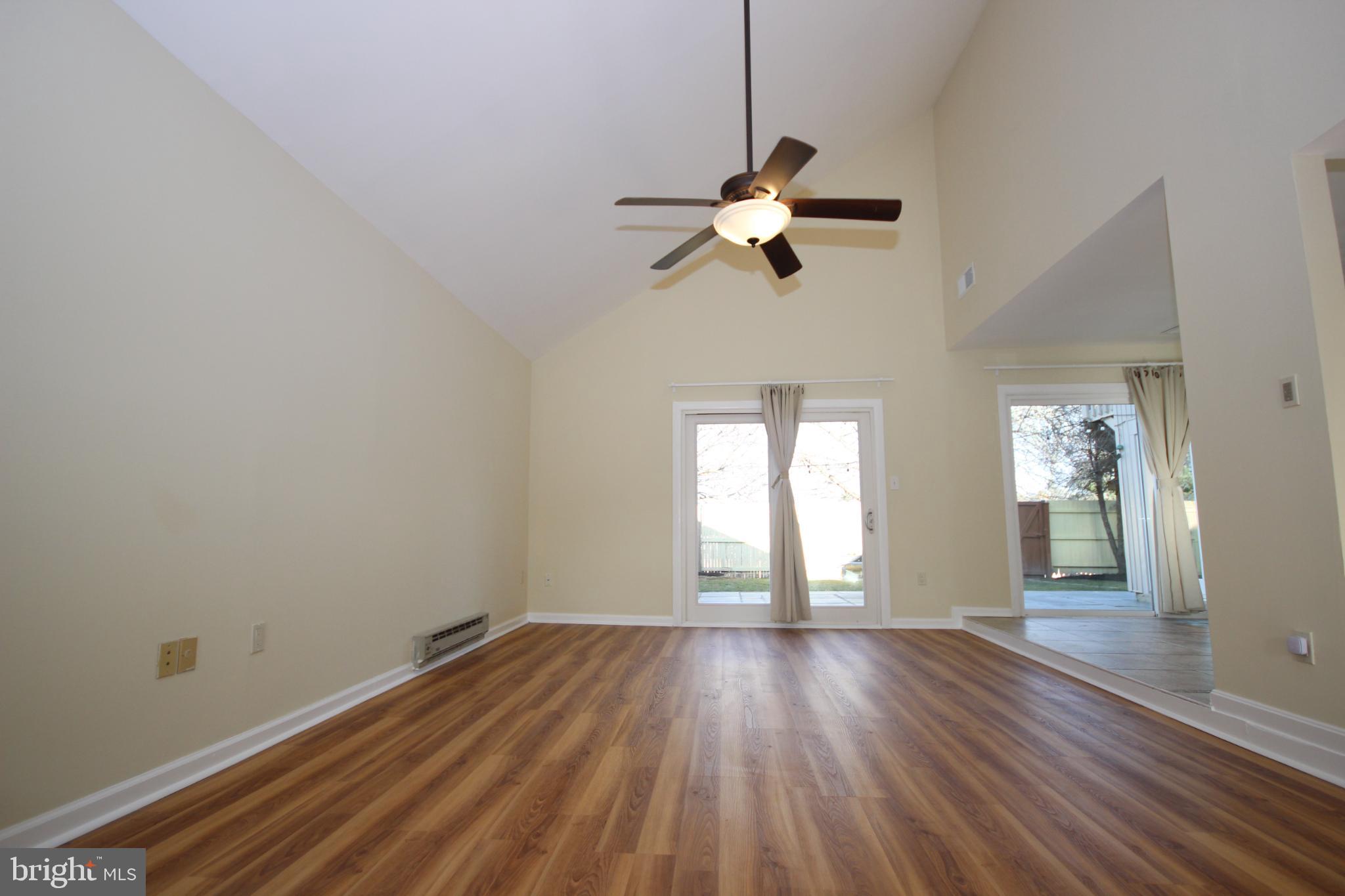 COURTS OF WHETSTONE - Residential